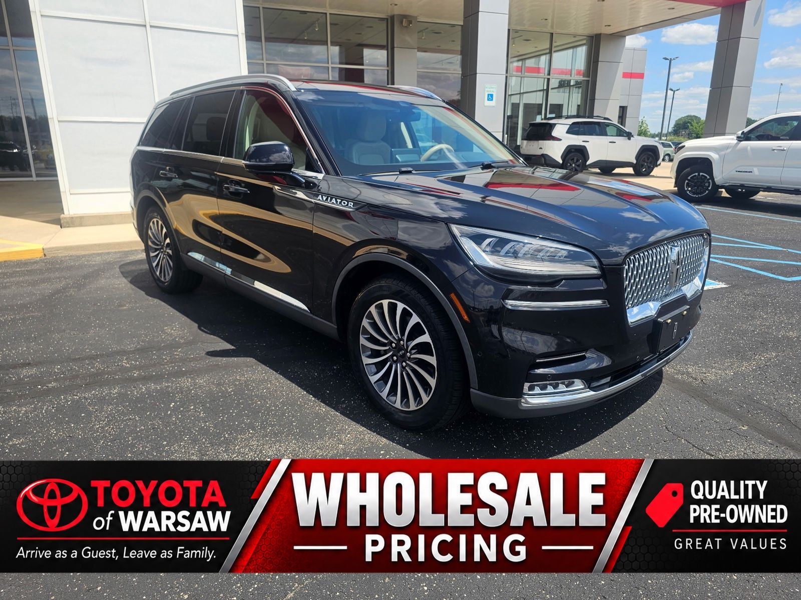 Black Metallic 2020 Lincoln Aviator SUV / Crossover All-Wheel Drive Automatic