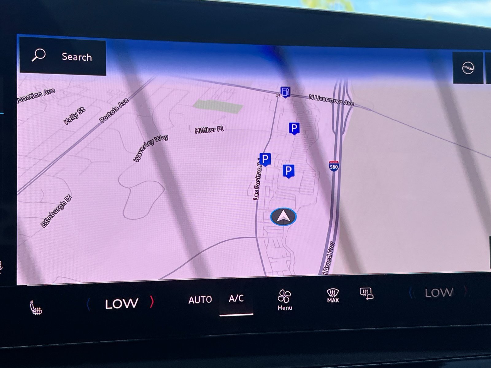 2025 Audi Q6 e-tron Premium Plus — foto completa 18 de 28