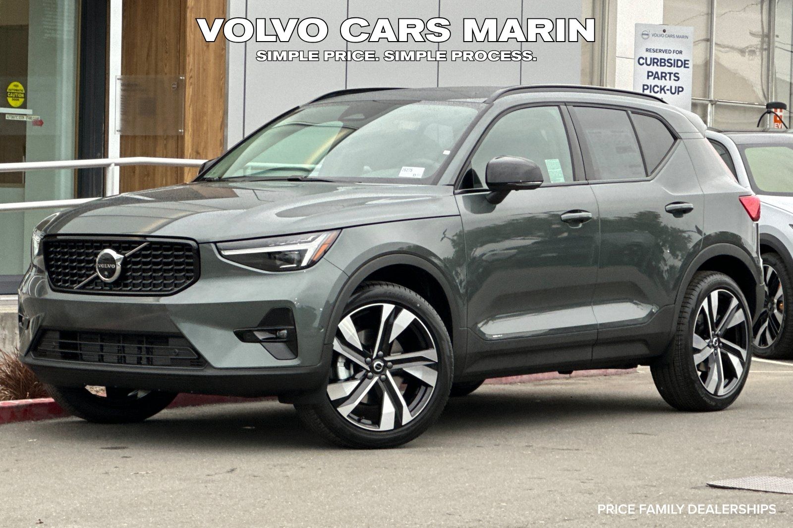 Forest Lake 2026 Volvo XC40 SUV / Crossover Front-Wheel Drive Automatic