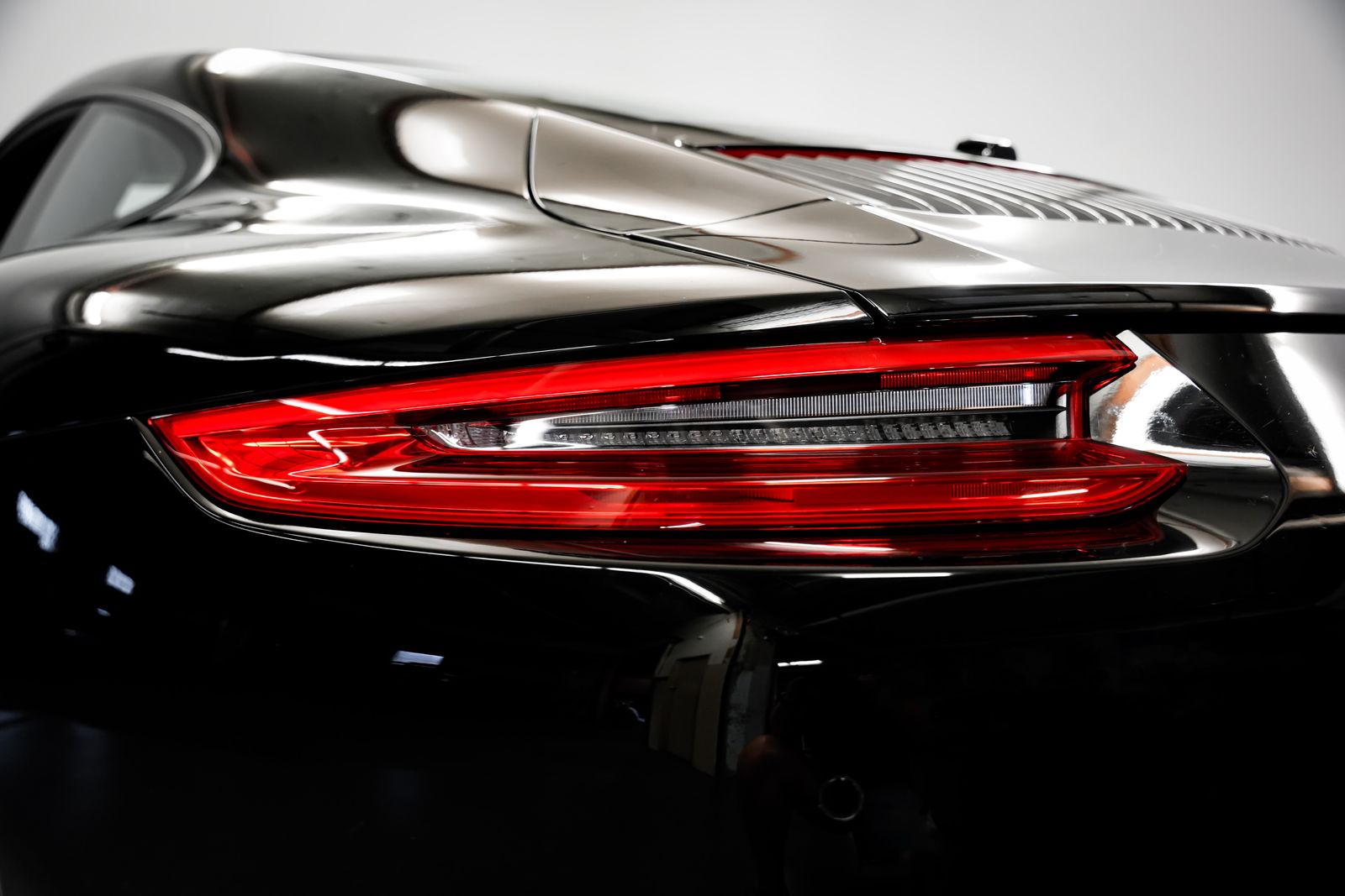 2019 Porsche 911 Carrera T — photo 33