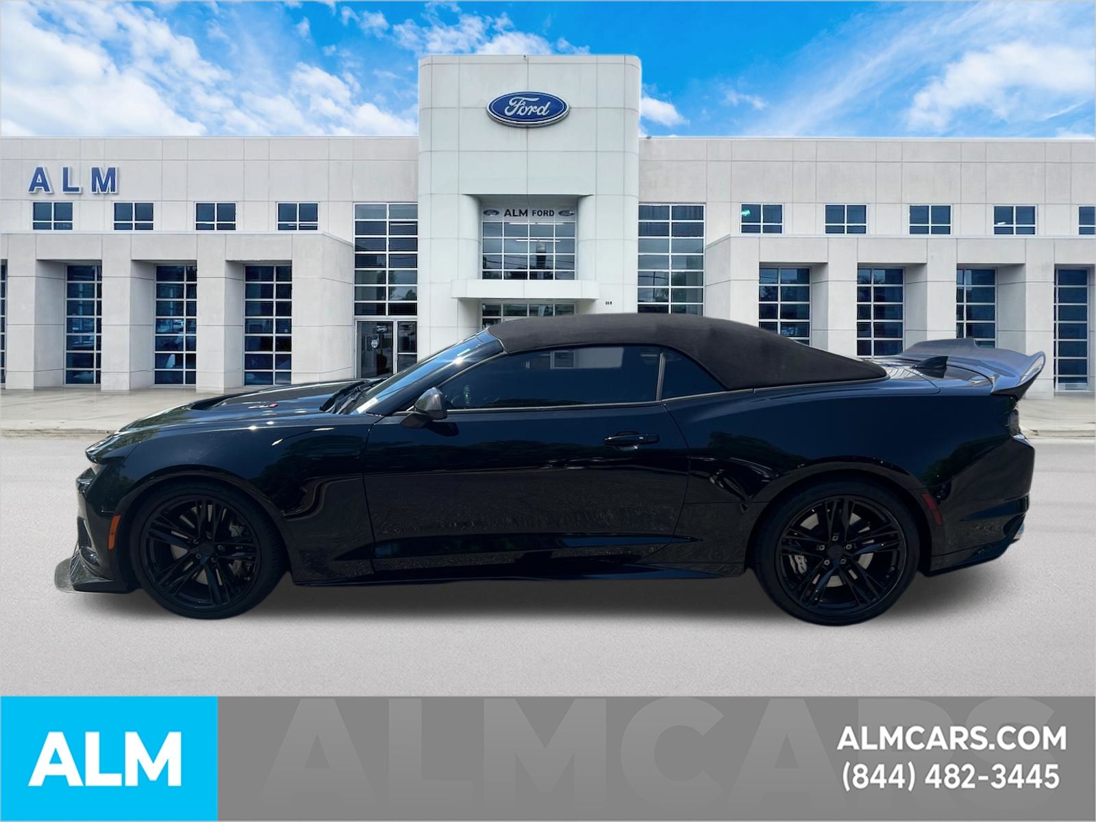Used 2021 Black Chevrolet ZL1 image 9