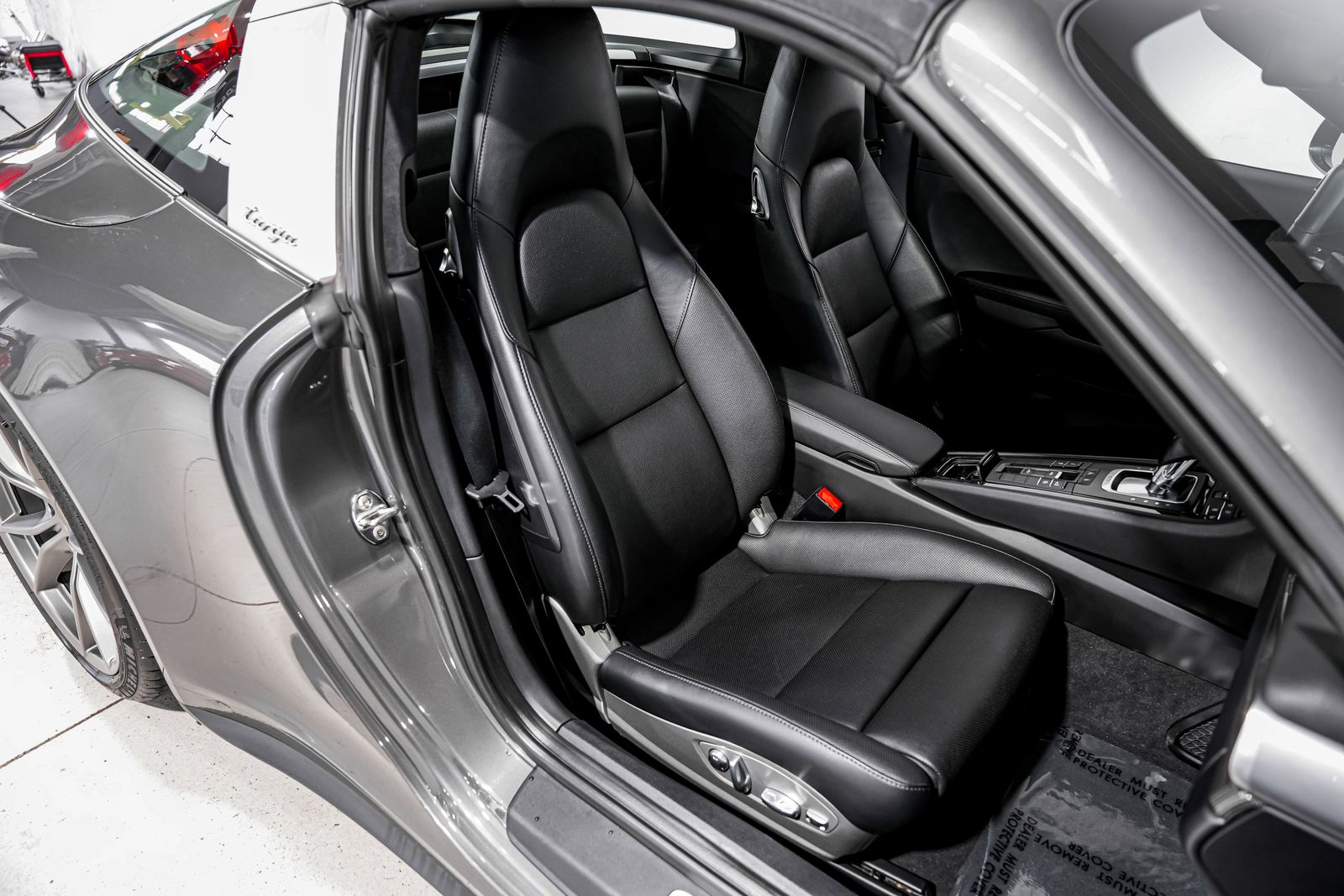 2017 Porsche 911 Targa 4S — photo 27