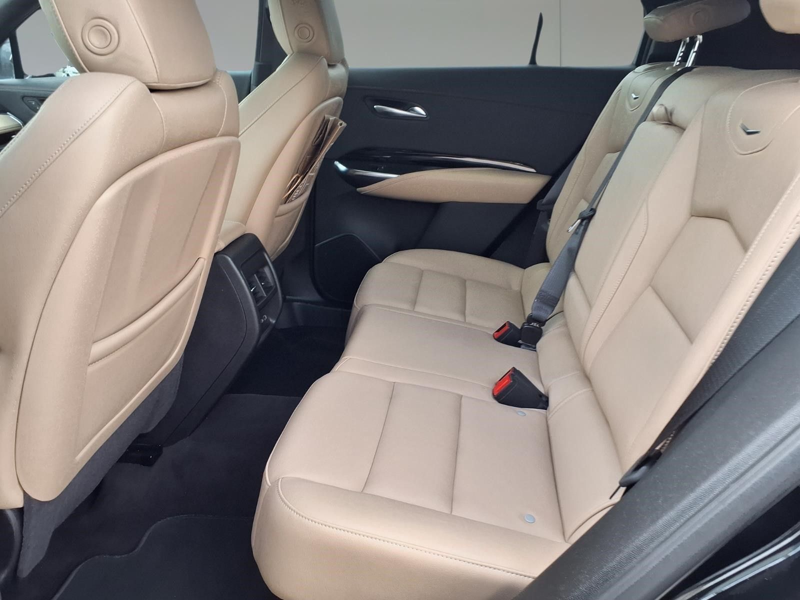 2024 Cadillac XT4 Luxury Black at AutoSavvy Houston Northwest