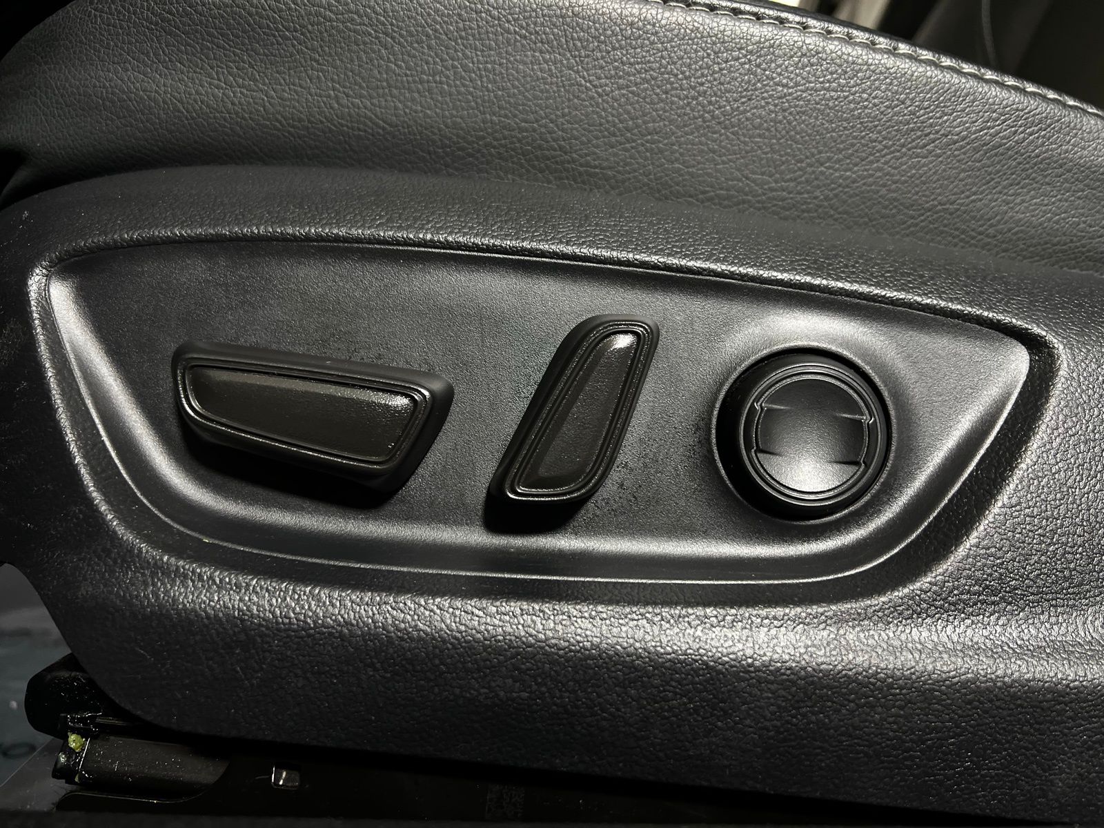 Thumbnail: 2024 Toyota Camry - 14