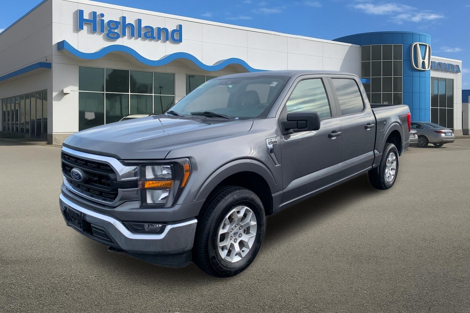 2023 Ford F-150 XLT SuperCrew 4WD