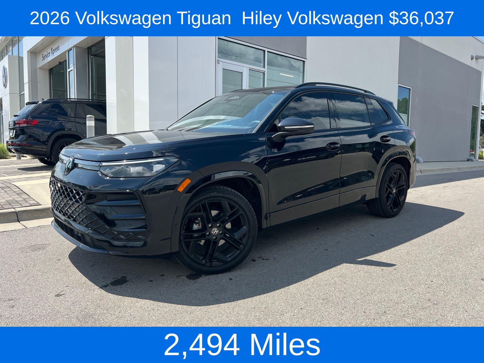 Deep Black Pearl 2026 Volkswagen Tiguan SUV / Crossover Front-Wheel Drive 8-Speed Automatic