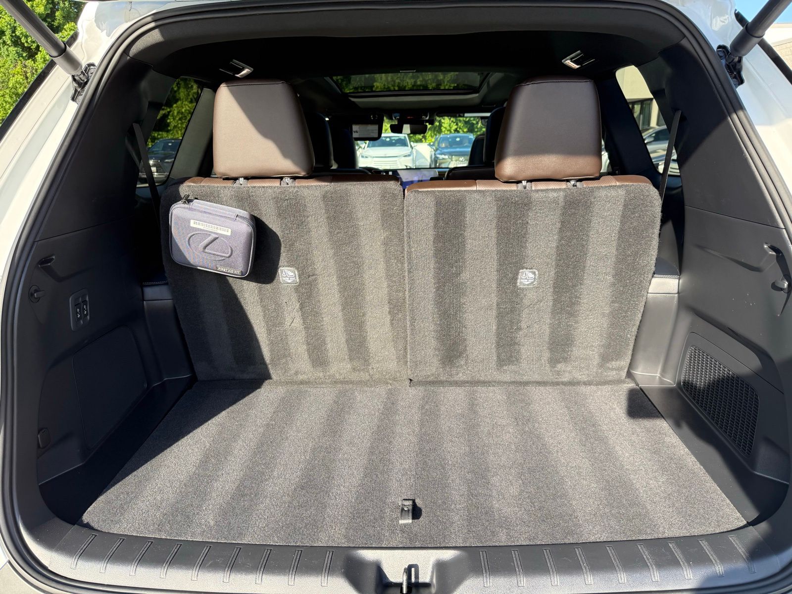 Used 2025 Beige Lexus 350 Premium image 40