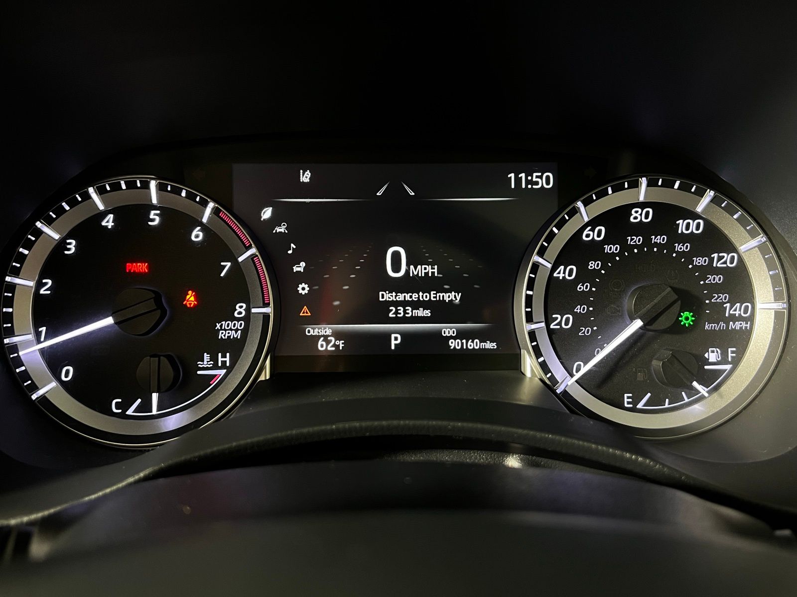 Thumbnail: 2023 Toyota Highlander - 16