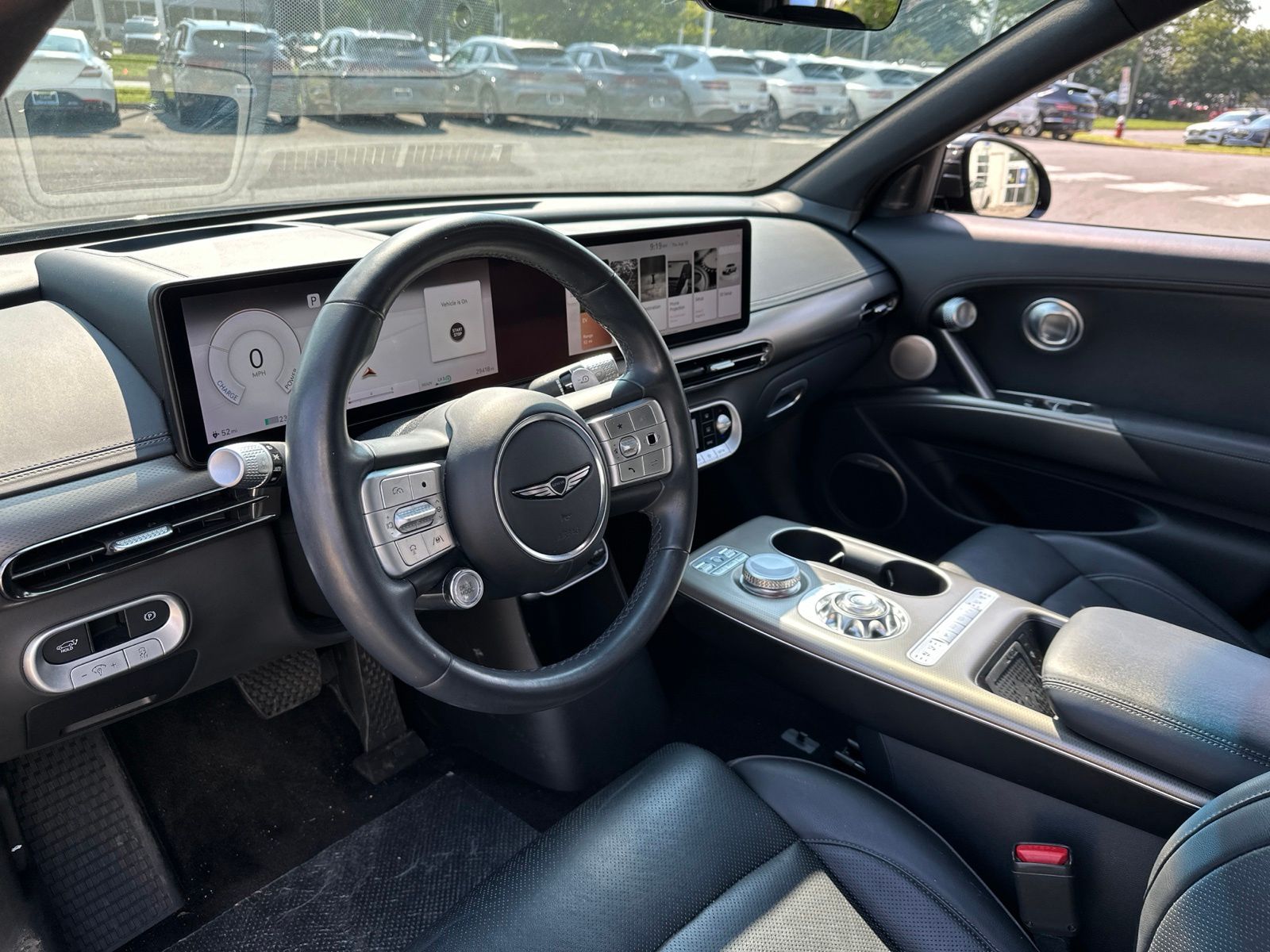 Used 2023 White Genesis Advanced image 28