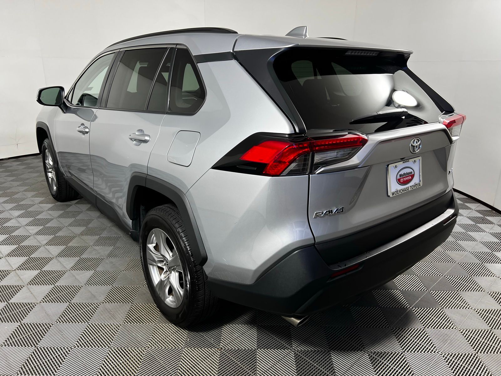 Thumbnail: 2024 Toyota RAV4 - 7