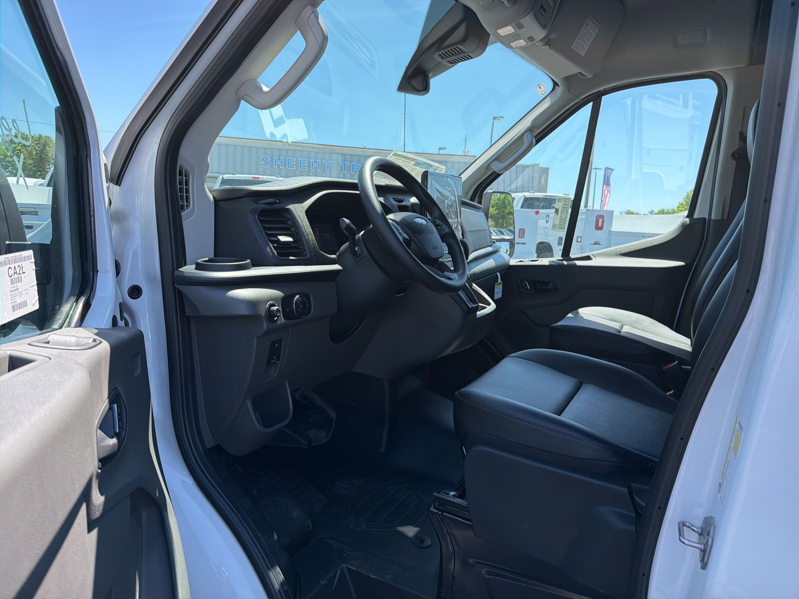 New 2026 Oxford White Ford Base image 21