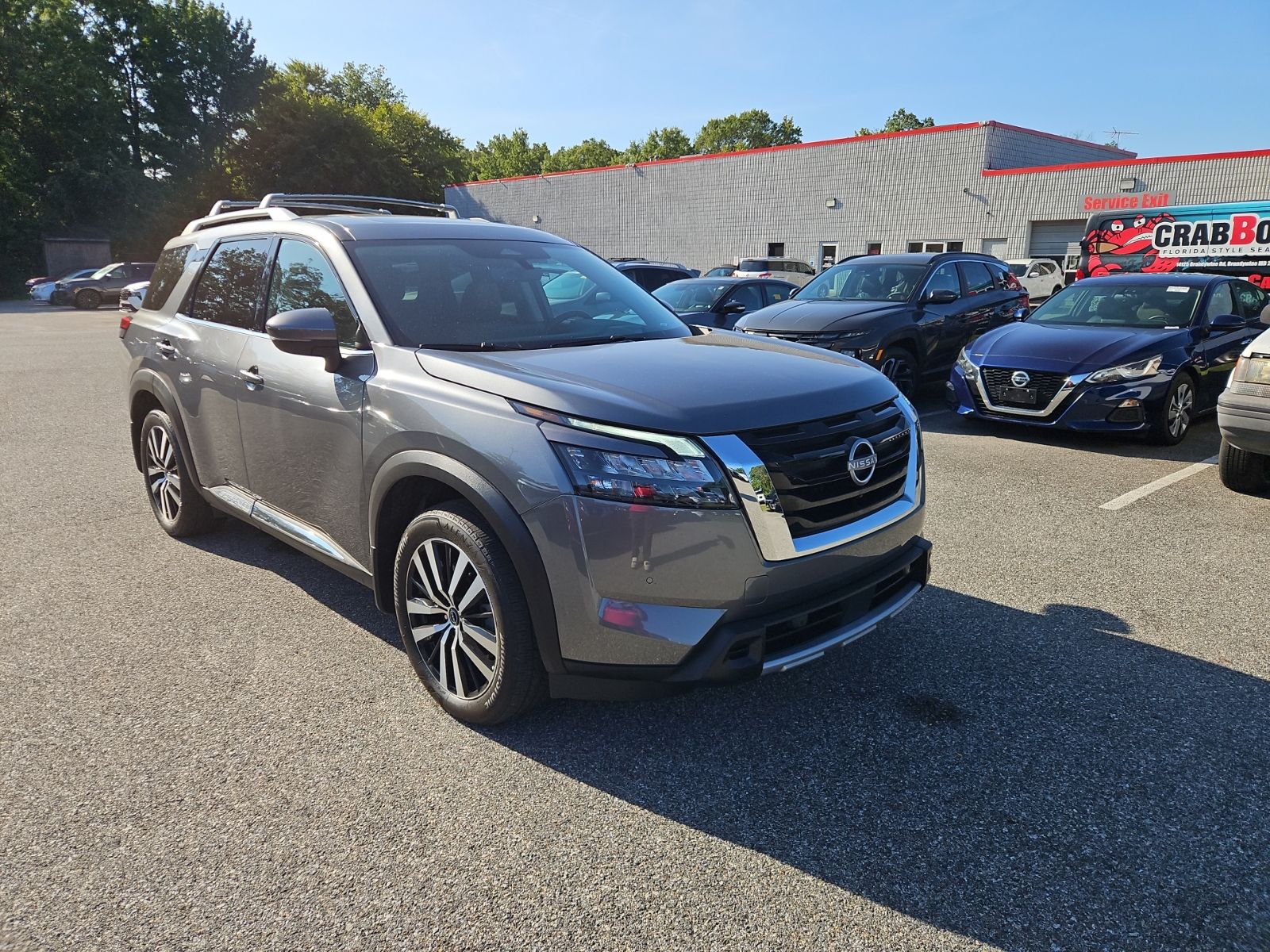 Gray (Gun Metallic) 2025 Nissan Pathfinder SUV / Crossover Front-Wheel Drive 9-Speed Automatic