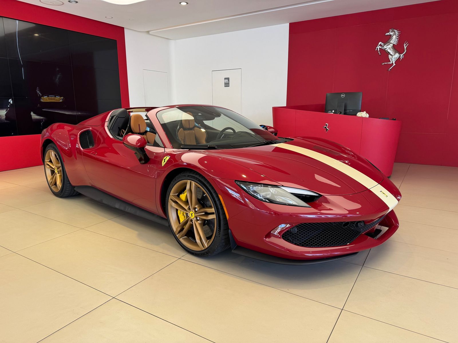 2025 Ferrari 296 GTS RWD