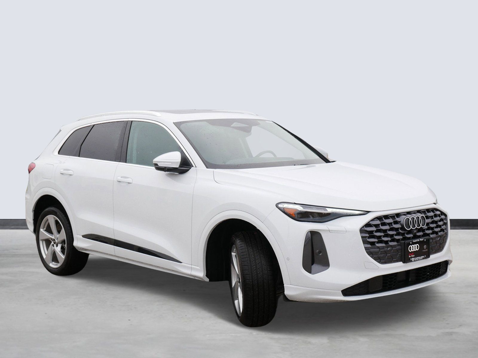 View vehicle photo 6