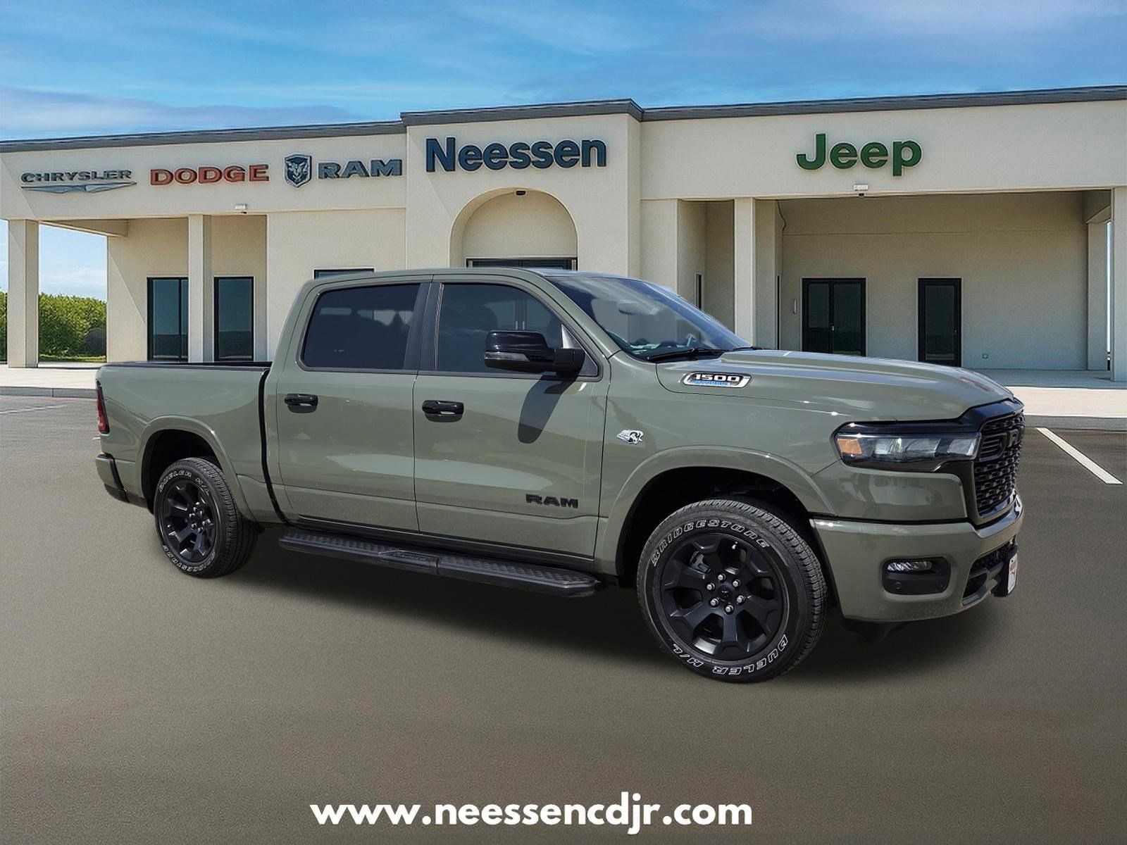 Canyon Lake 2026 RAM 1500 Big Horn Crew Cab 4WD Pickup Truck Four-Wheel Drive 8-Speed Automatic