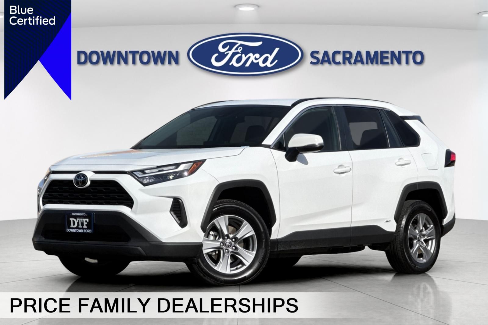 2025 Toyota RAV4 Hybrid XLE AWD