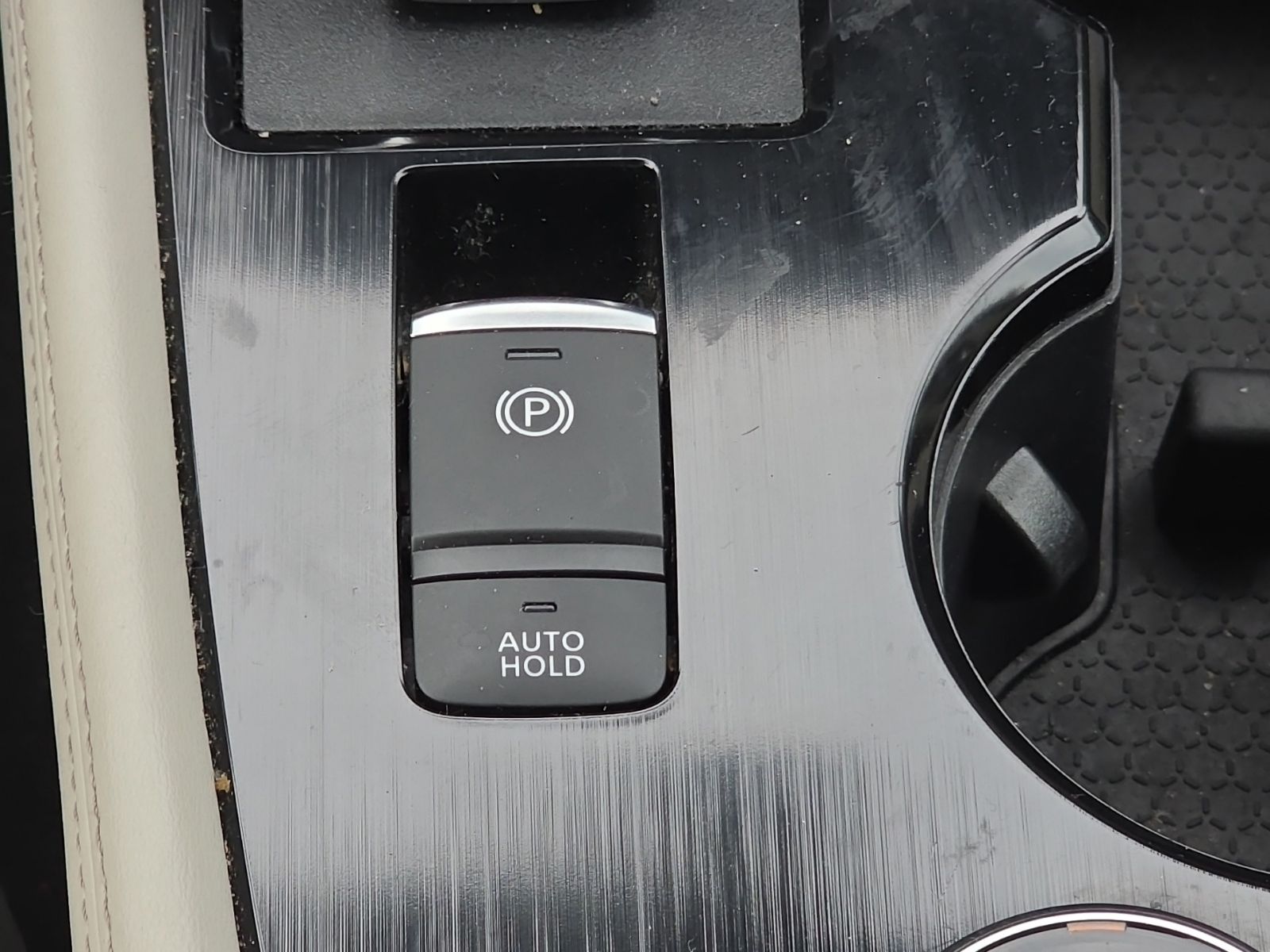 Used 2023 Black Nissan SL image 34