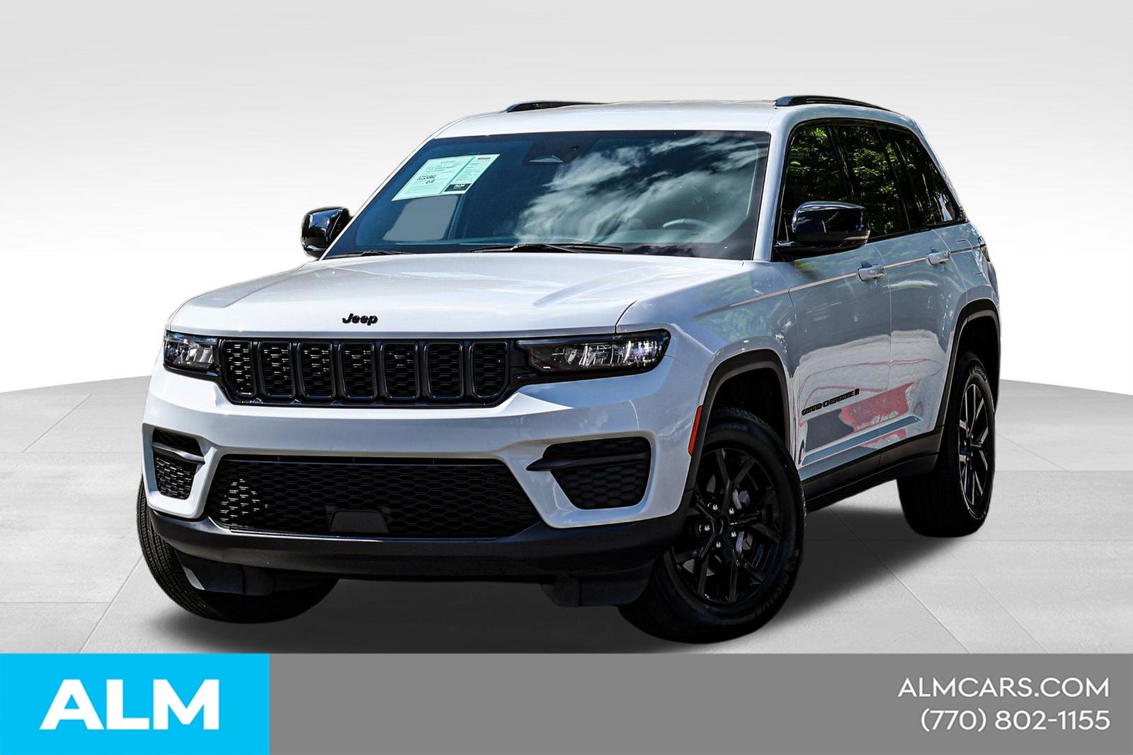 2025 Jeep Grand Cherokee Altitude 4x4's photo