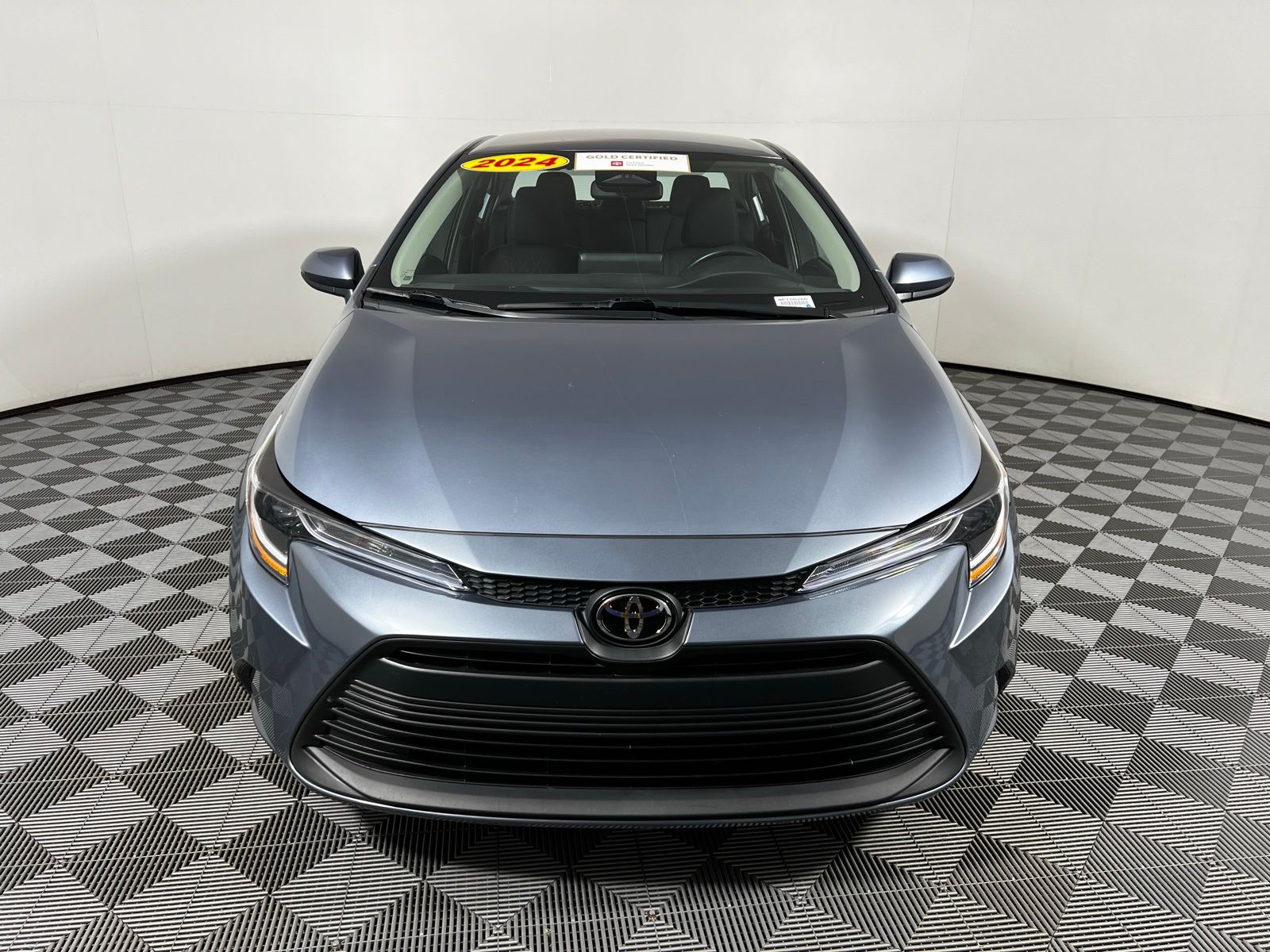 2024 Toyota Corolla LE 2