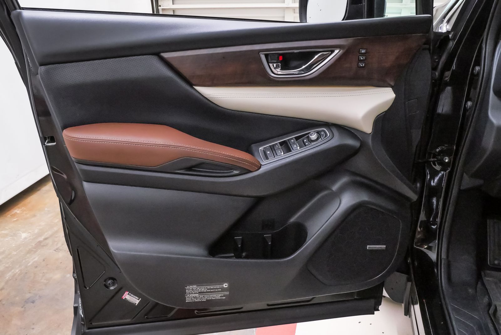 2022 Subaru Ascent Touring Black at AutoSavvy Houston Southwest