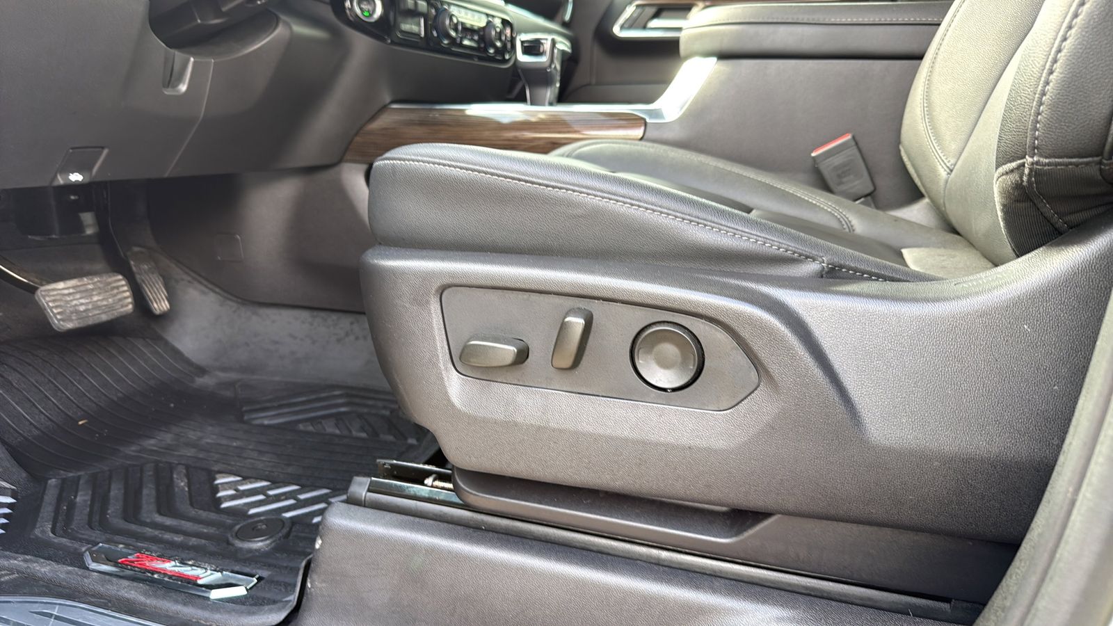 Used Car 2024 Chevrolet Silverado 1500  Lt Trail Boss For Sale Under $50,000 In Austin, Texas