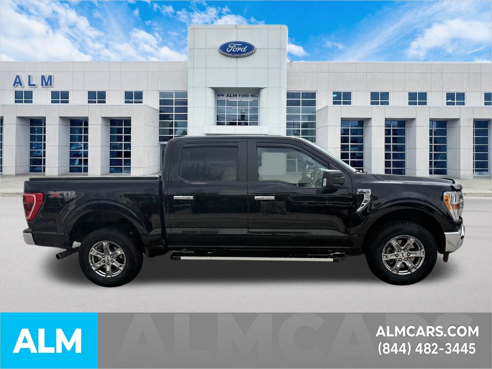 Used 2023 Black Ford XLT image 5