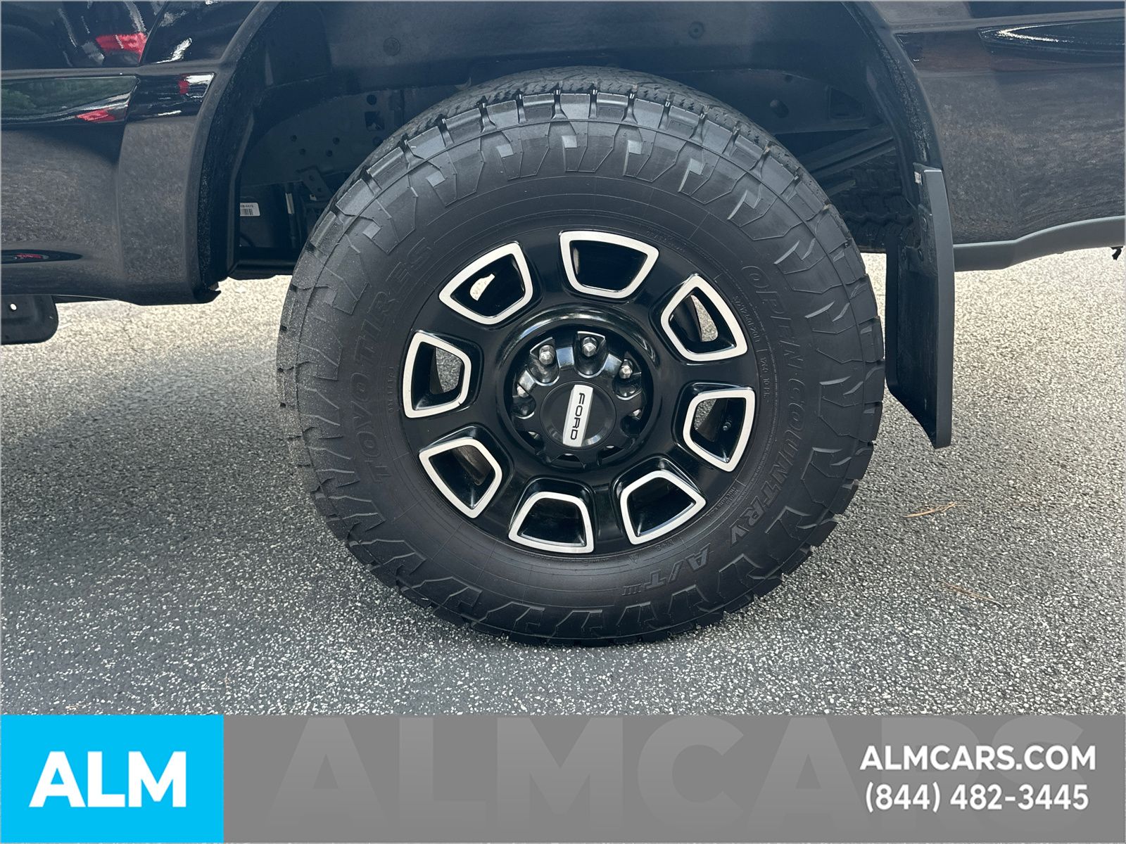 Used 2025 Black Ford Platinum image 21