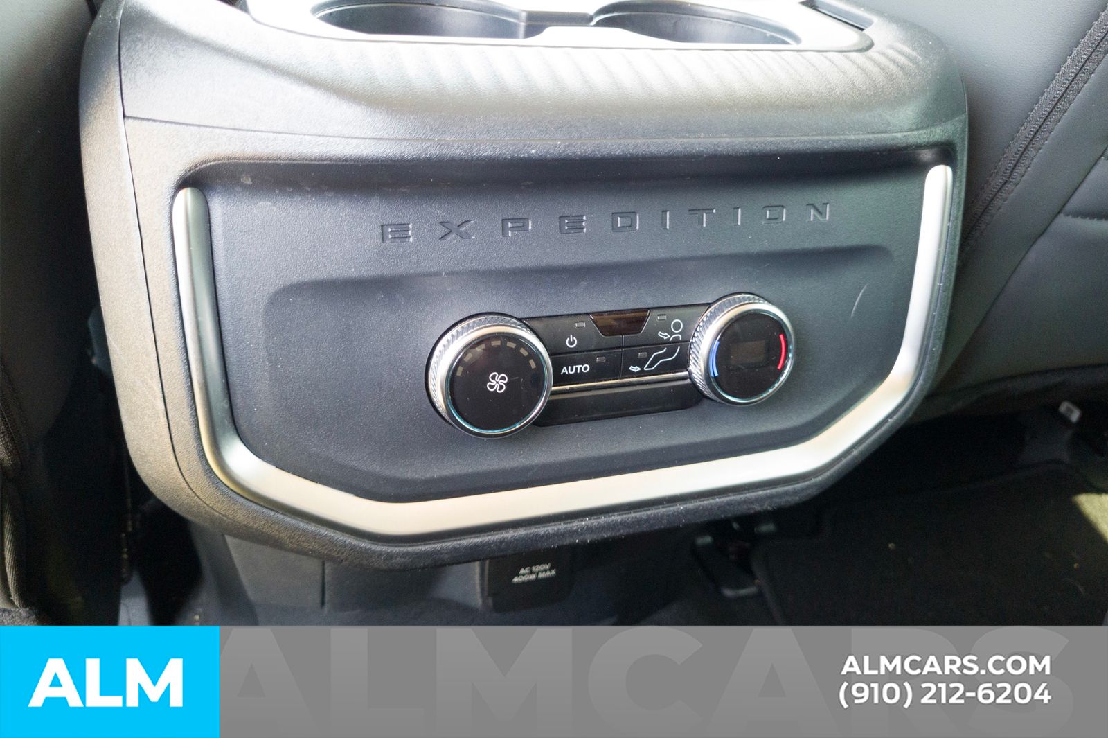 Used 2025 Black Metallic Ford Active image 24