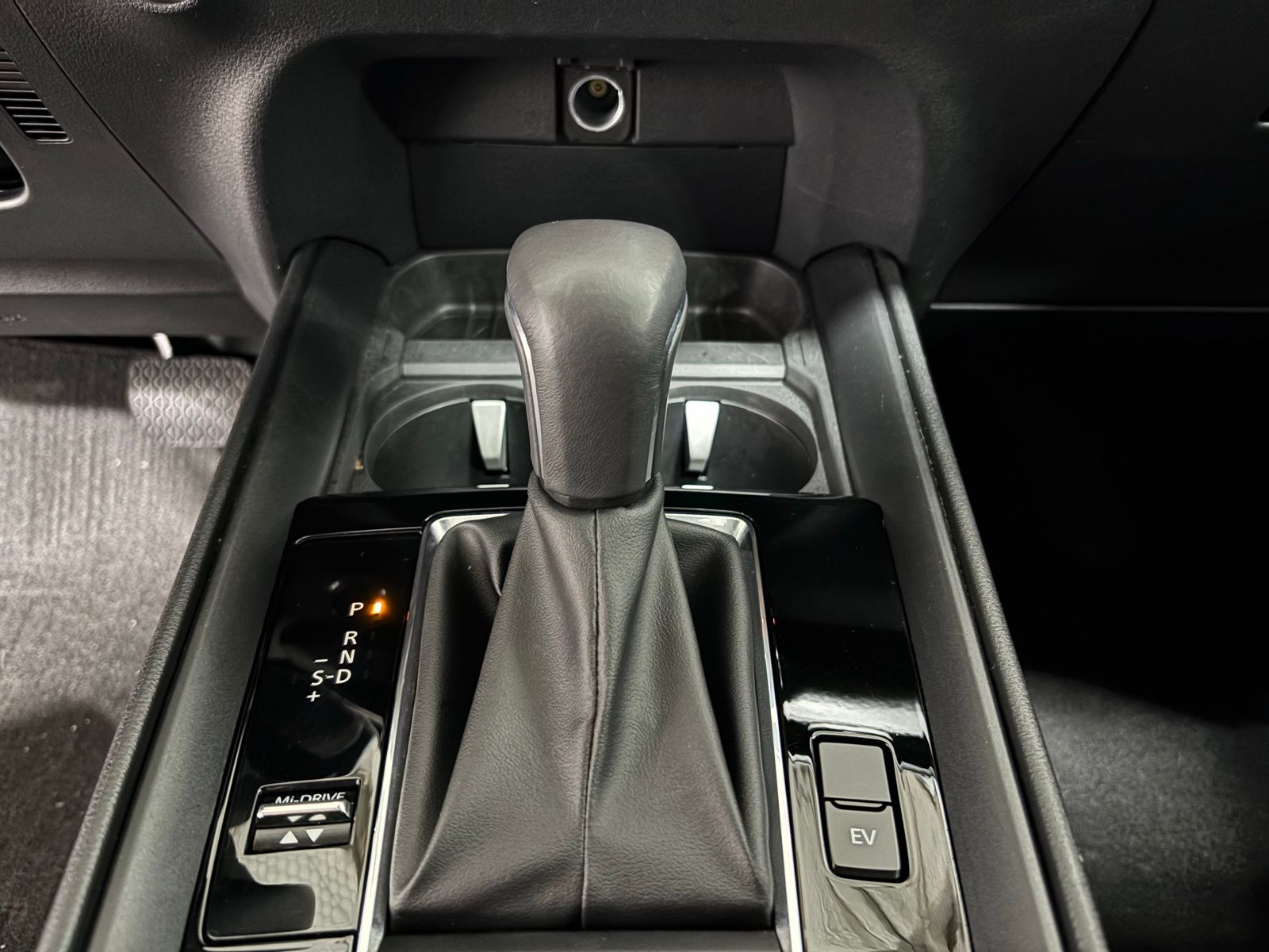 Used Car 2025 Mazda Cx-50 Hybrid  Utility Premium Plus All Wheel Drive For Sale Under $35,000 In Austin, Texas