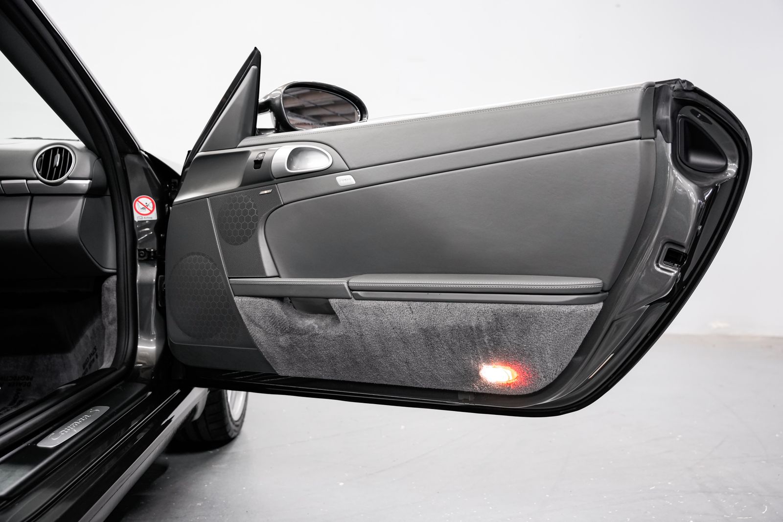 2006 Porsche Cayman S — photo 20