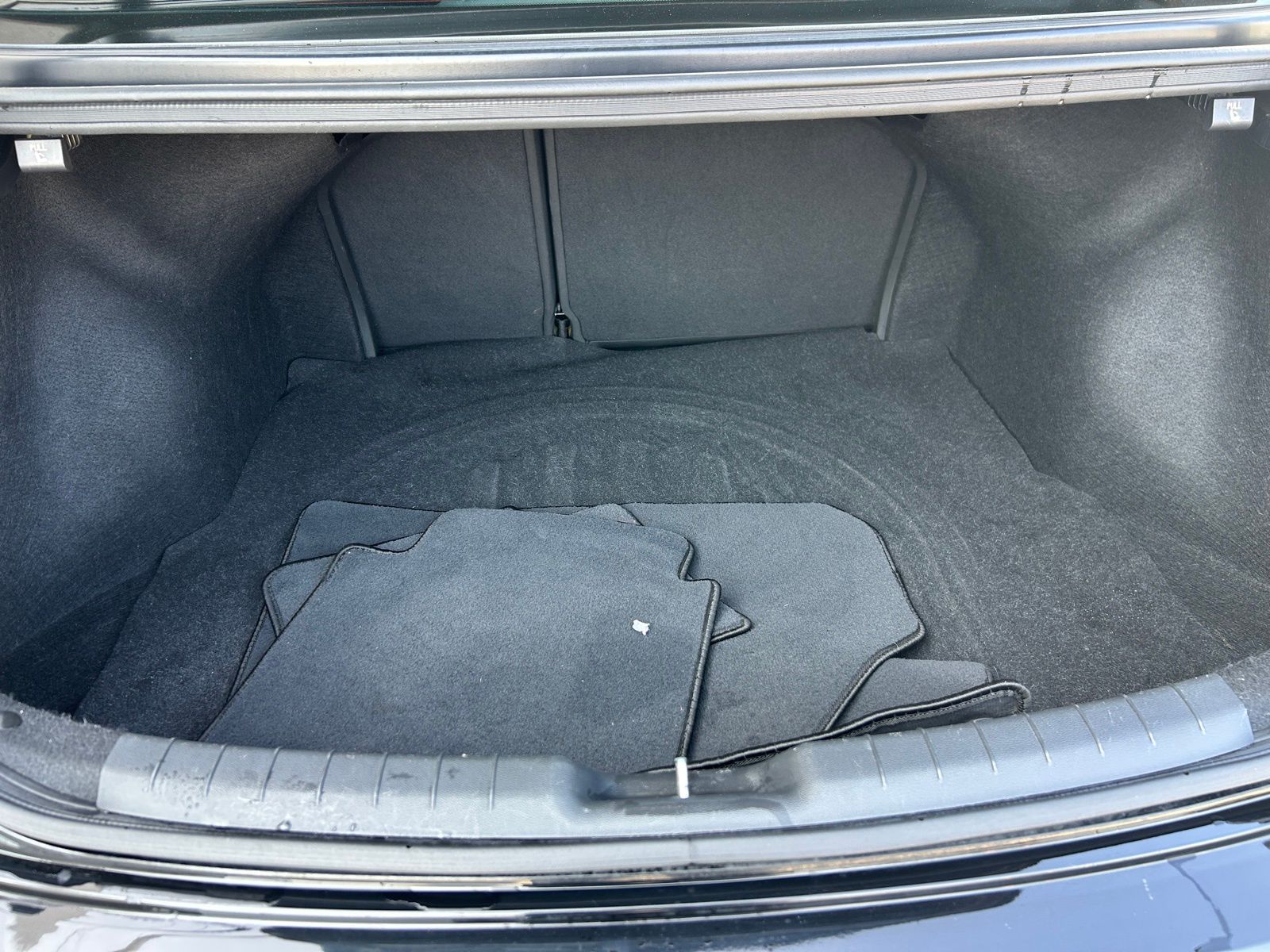 Used Car 2020 Hyundai Elantra  Se For Sale Under $15,000 In Austin, Texas