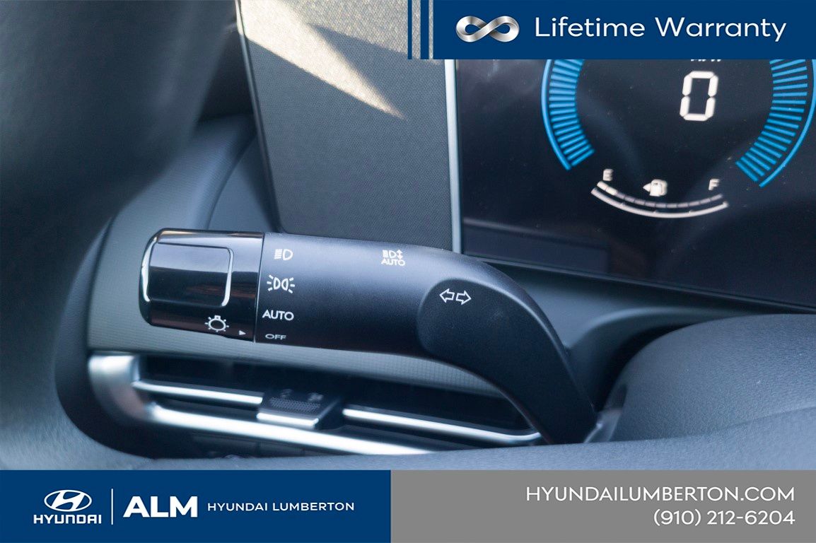 New 2026 Phantom Black Hyundai SE FWD image 27