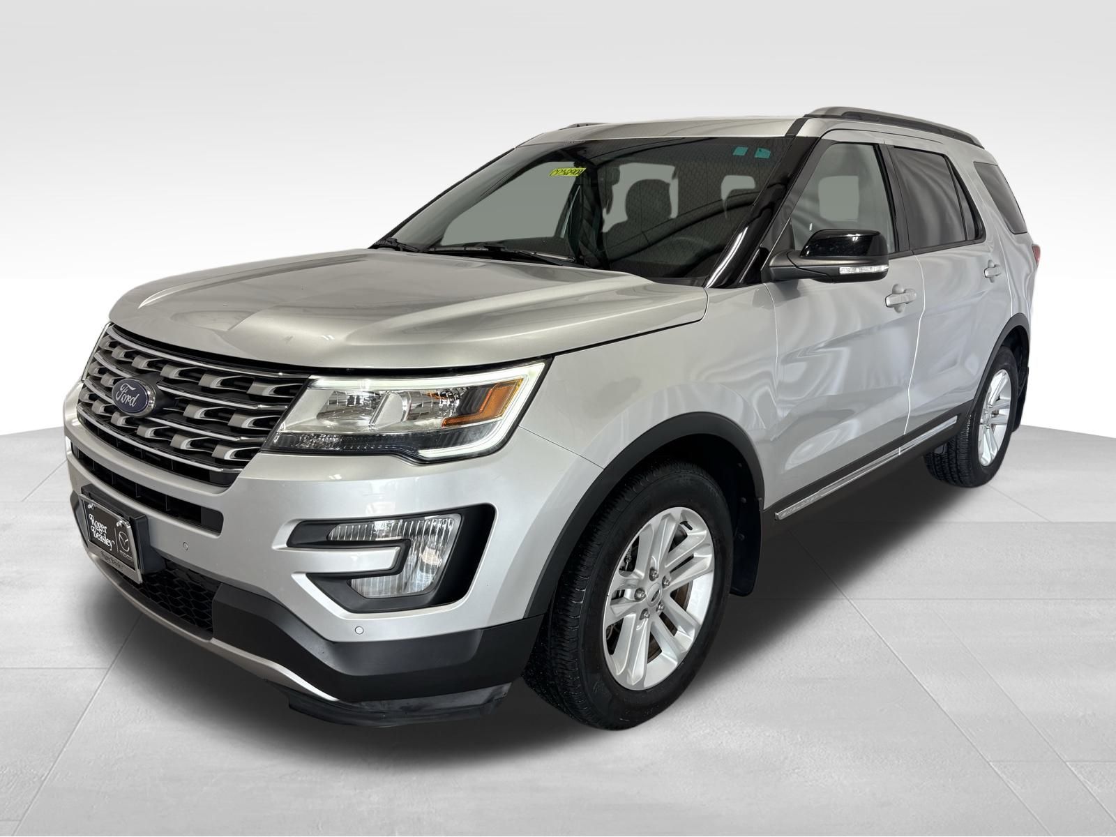Used Car 2017 Ford Explorer  Xlt For Sale Under $20,000 In Austin, Texas