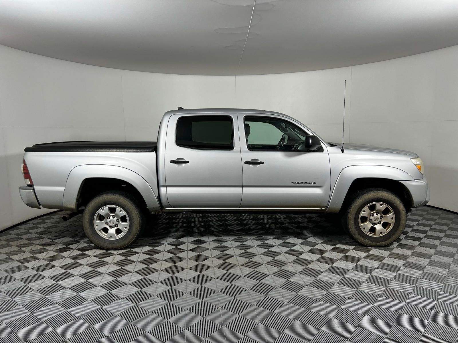 2012 Toyota Tacoma PreRunner 4