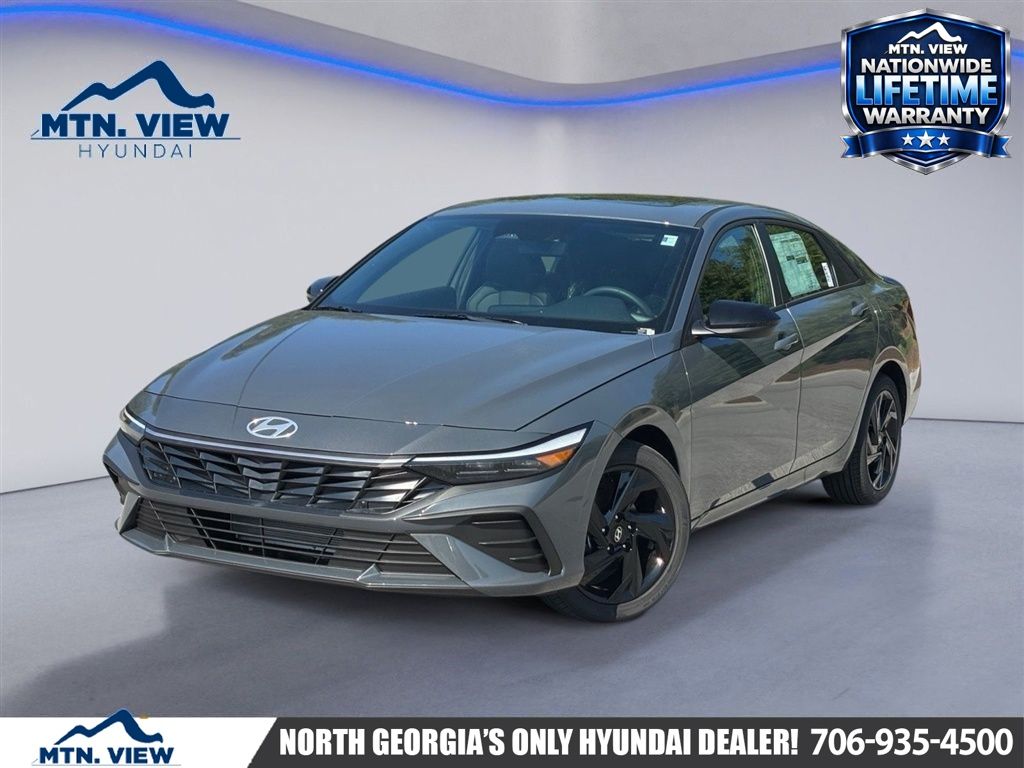 Ecotronic Gray 2026 Hyundai Elantra Sedan Front-Wheel Drive Continuously Variable Transmission