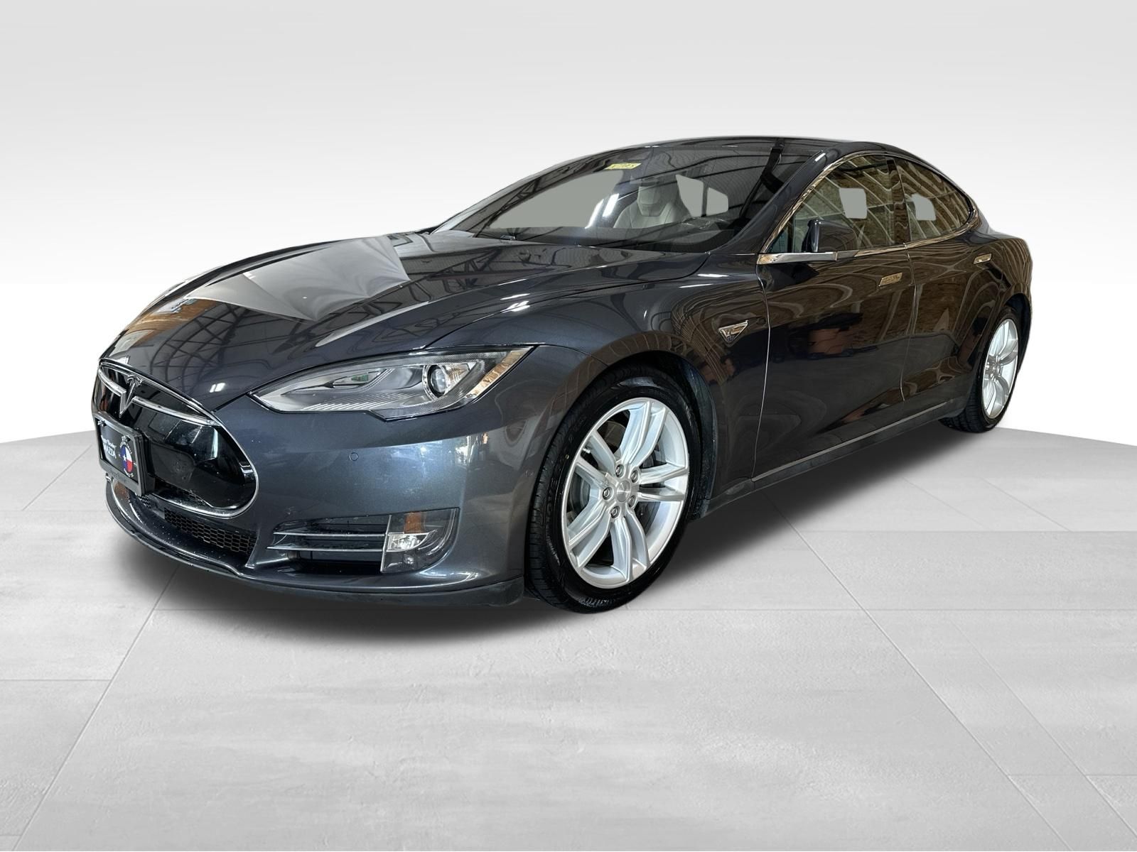 2015 Tesla Model S 85D AWD