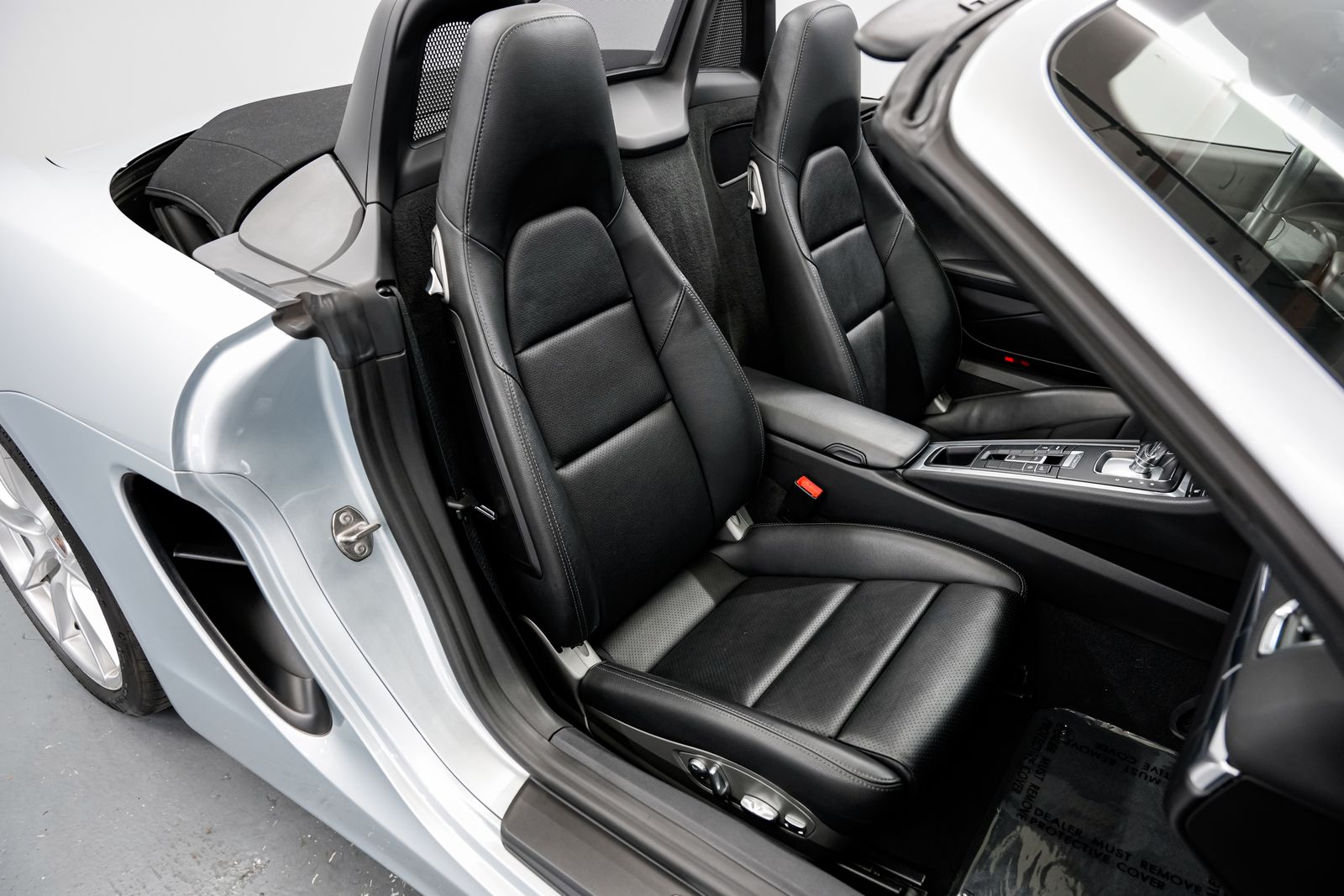 2014 Porsche Boxster S — photo 22