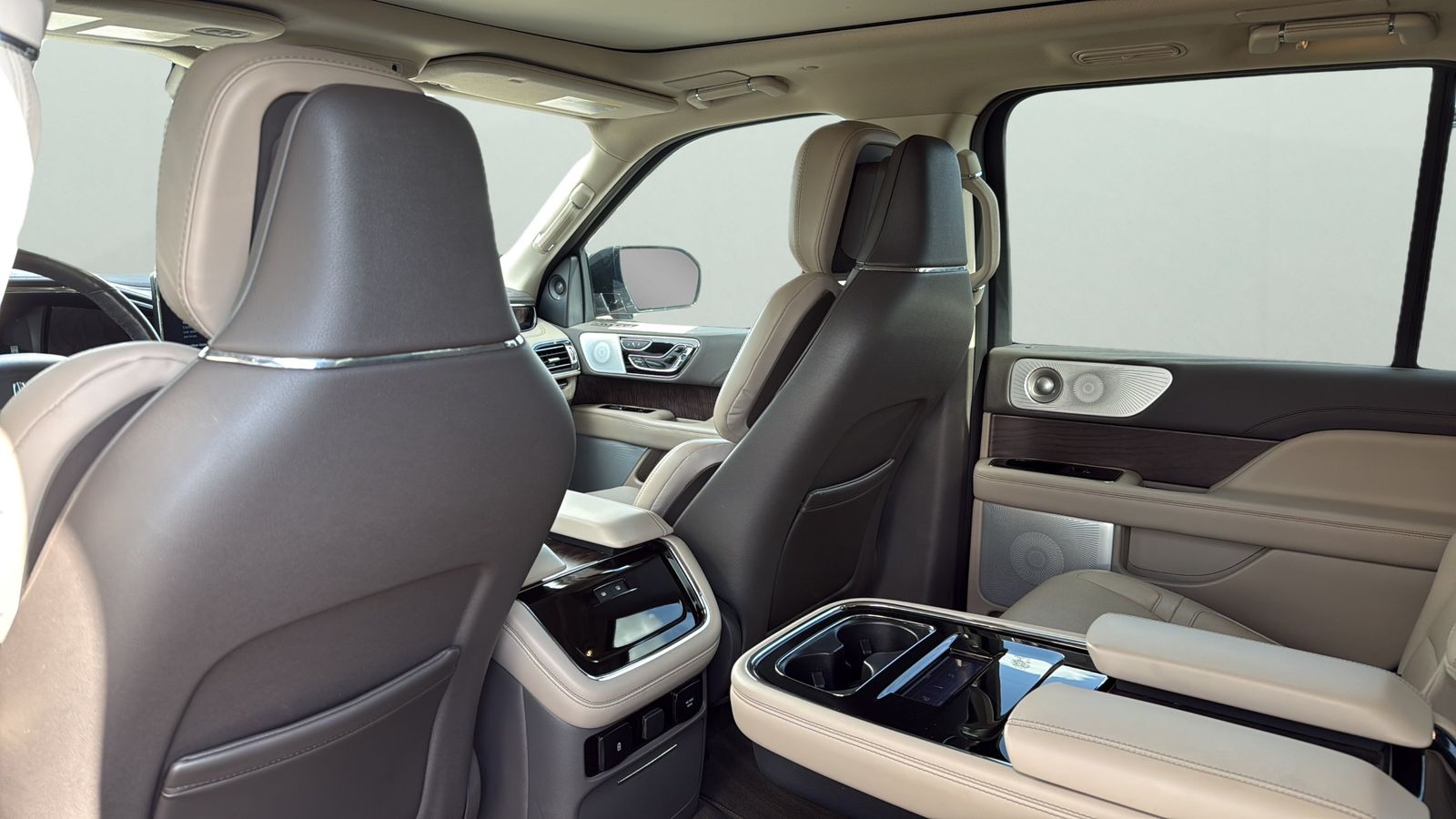 Used Car 2024 Lincoln Navigator  Reserve For Sale Under $60,000 In Austin, Texas