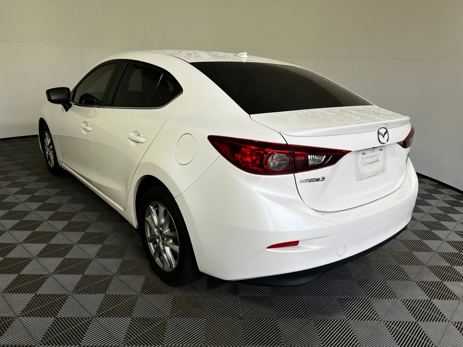 Thumbnail: 2016 Mazda Mazda3 - 7