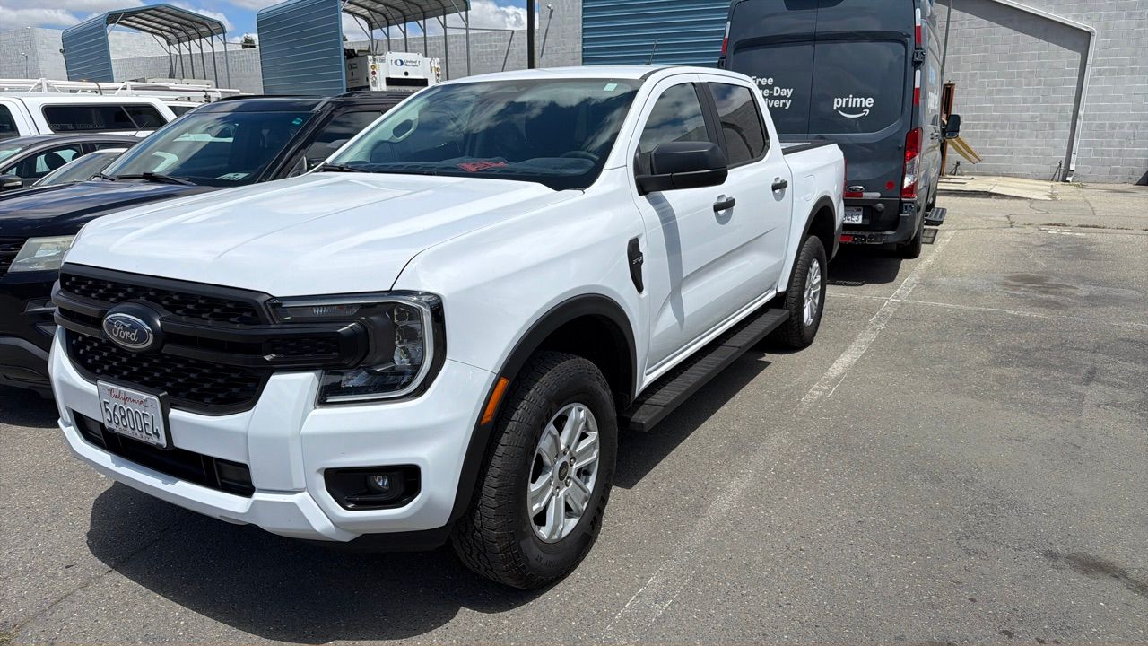 Oxford White 2024 Ford Ranger XL SuperCrew RWD Pickup Truck 4X2 Automatic