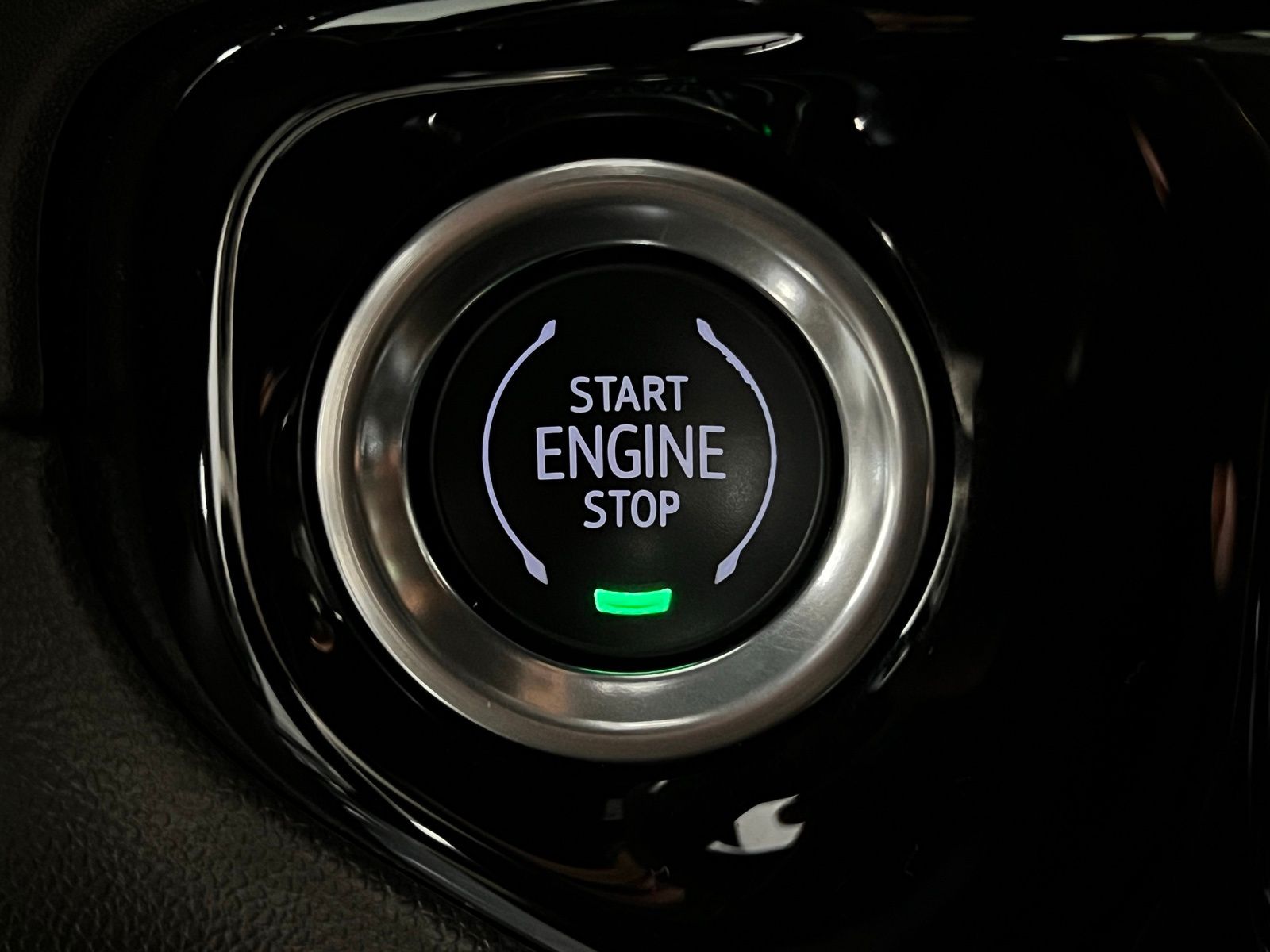 Thumbnail: 2023 Chevrolet Silverado 1500 - 23