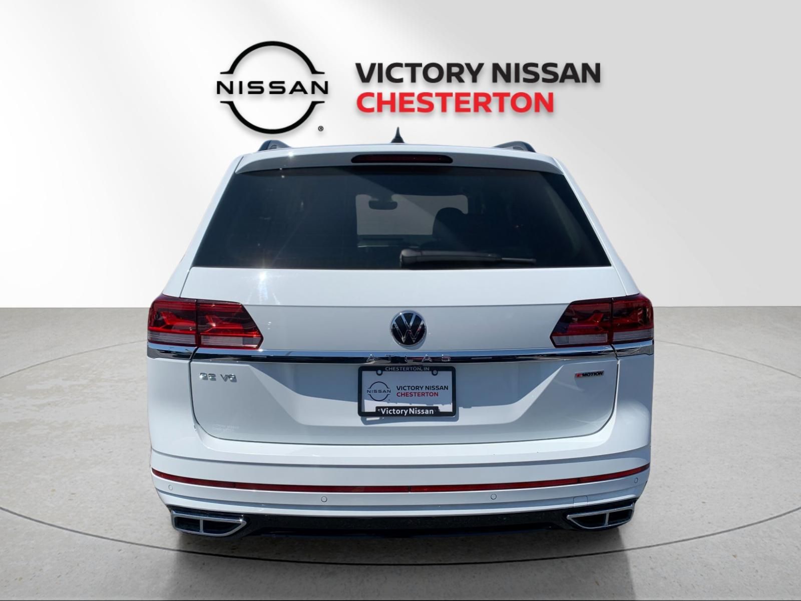 Used 2021 White Volkswagen 3.6L V6 SE w/Technology R-Line image 4