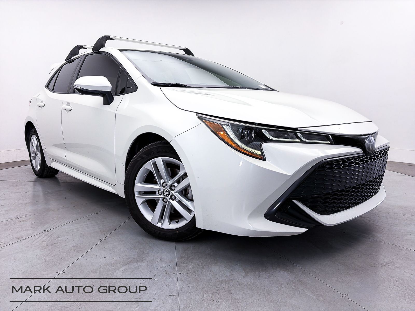2020 Toyota Corolla Hatchback SE
