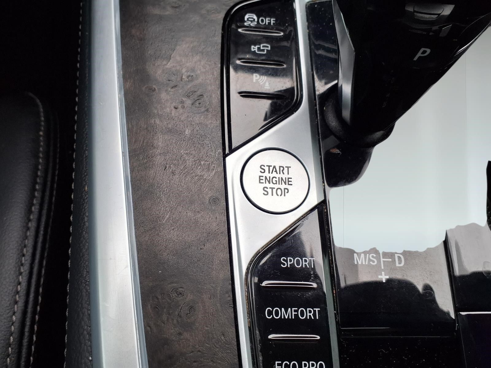 2022 BMW X7 xDrive40i Black at Westside Lexus