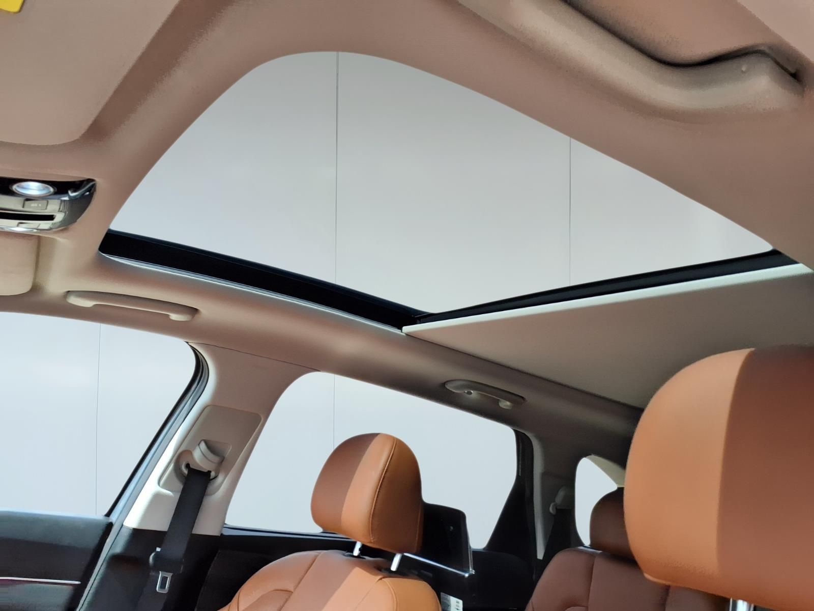 2023 Kia Sorento X-Line SX Prestige Silver at Community Kia