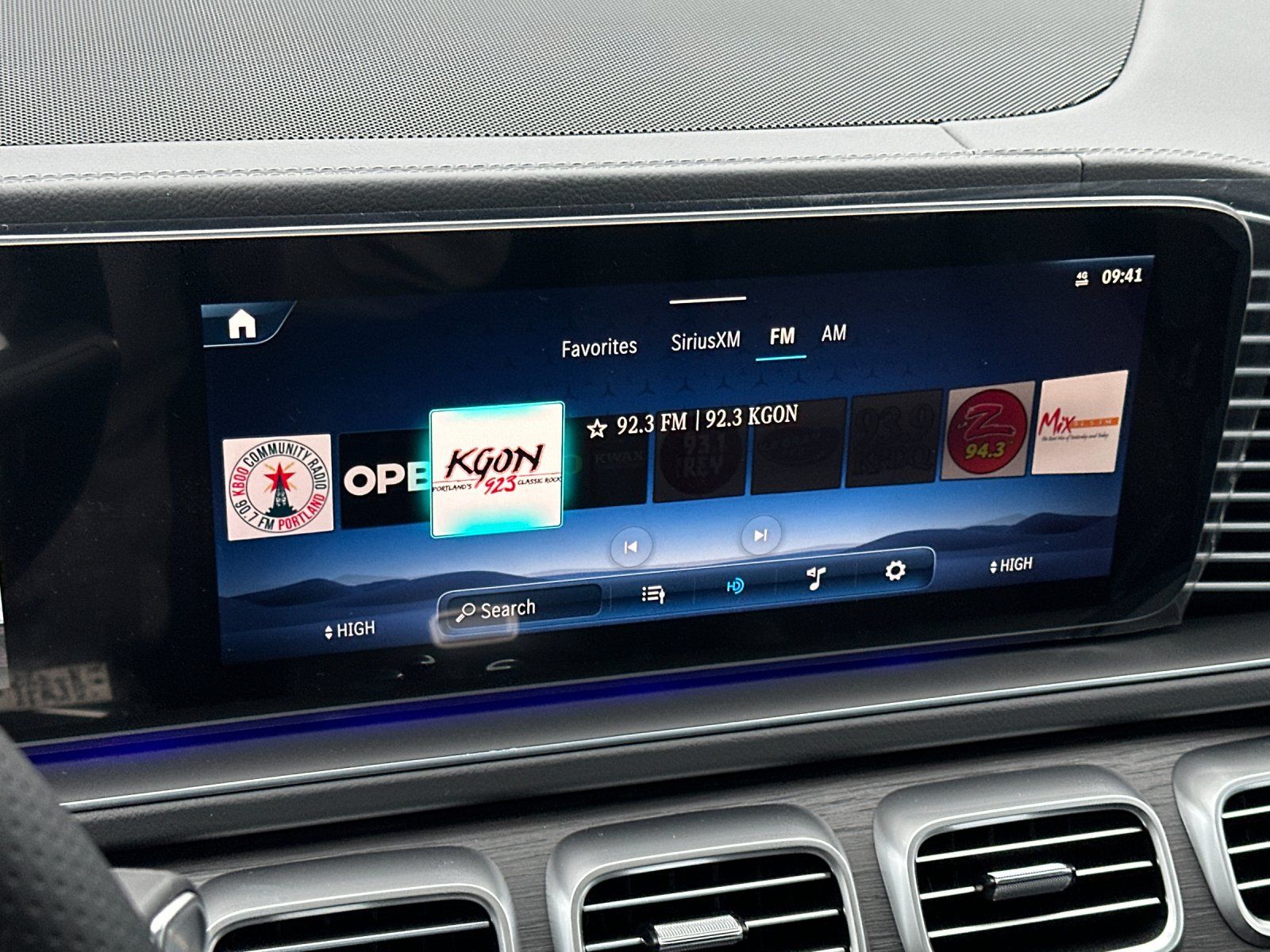 new 2026 Mercedes-Benz GLS car