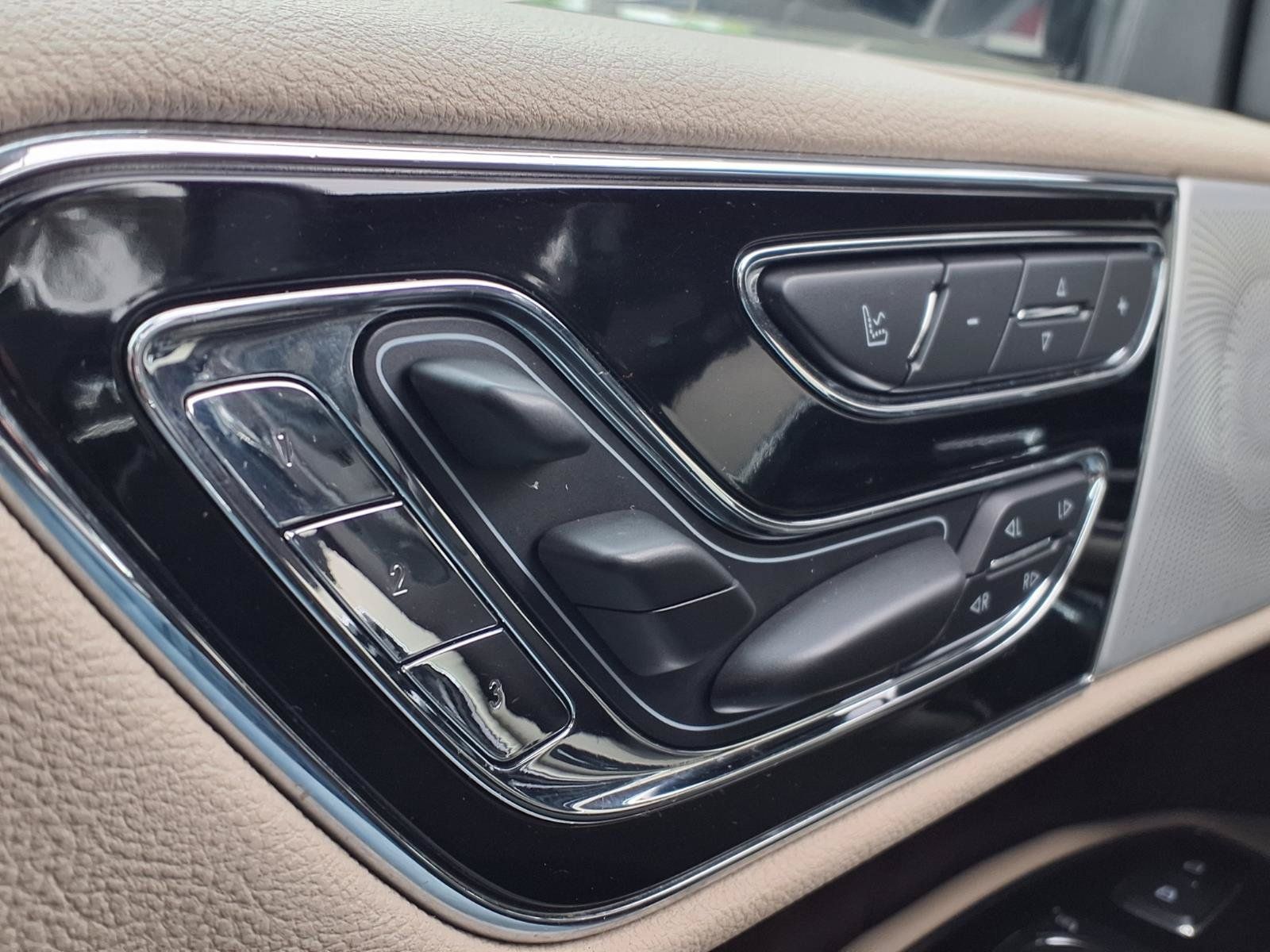 2020 Lincoln Navigator Reserve Brown at Classic Elite Chevrolet Sugar Land