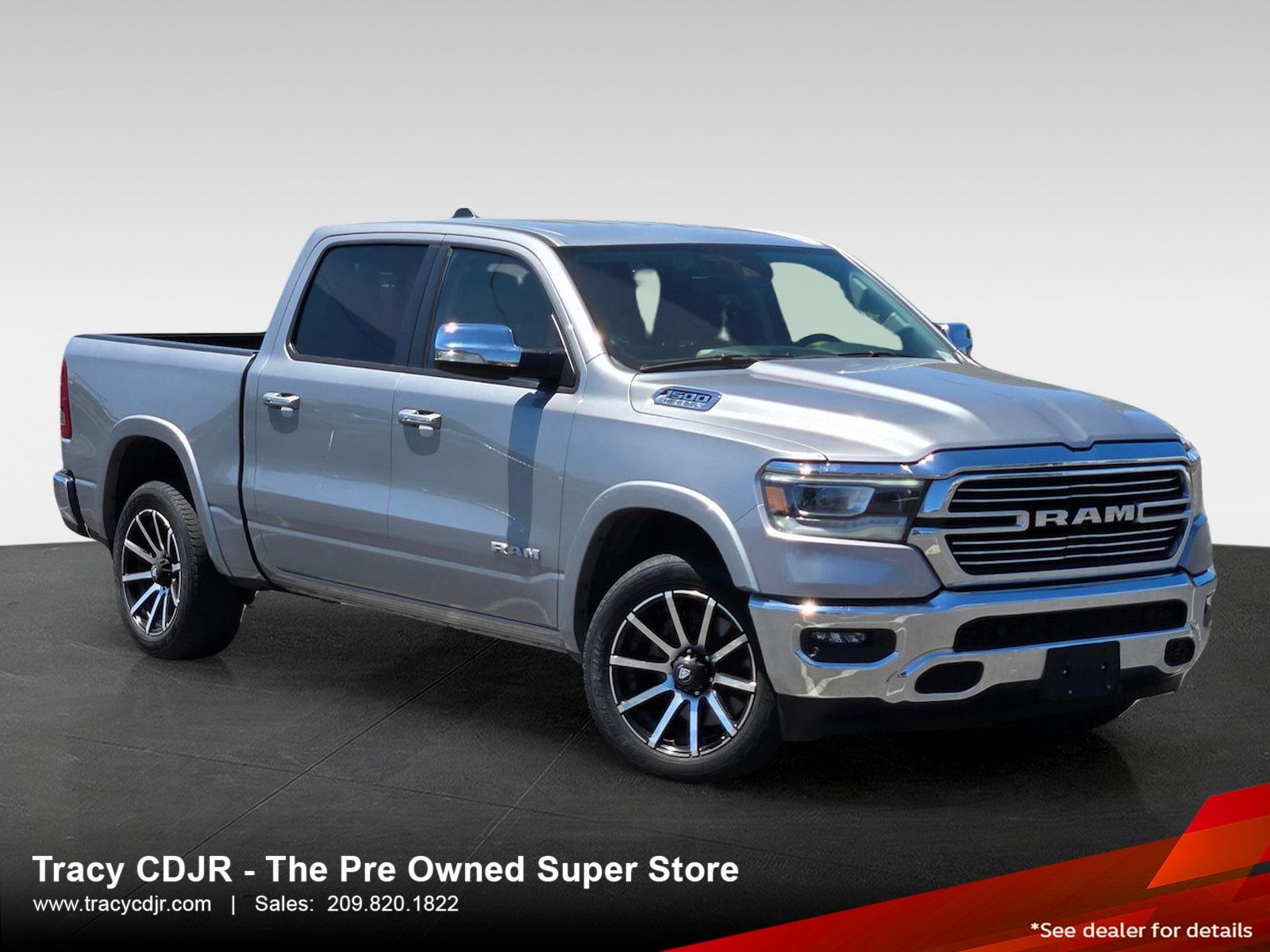 2022 RAM 1500 Laramie Crew Cab 4WD
