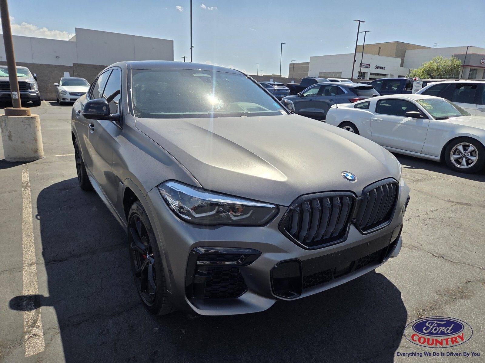Black Sapphire Metallic 2022 BMW X6 SUV / Crossover All-Wheel Drive 8-Speed Automatic
