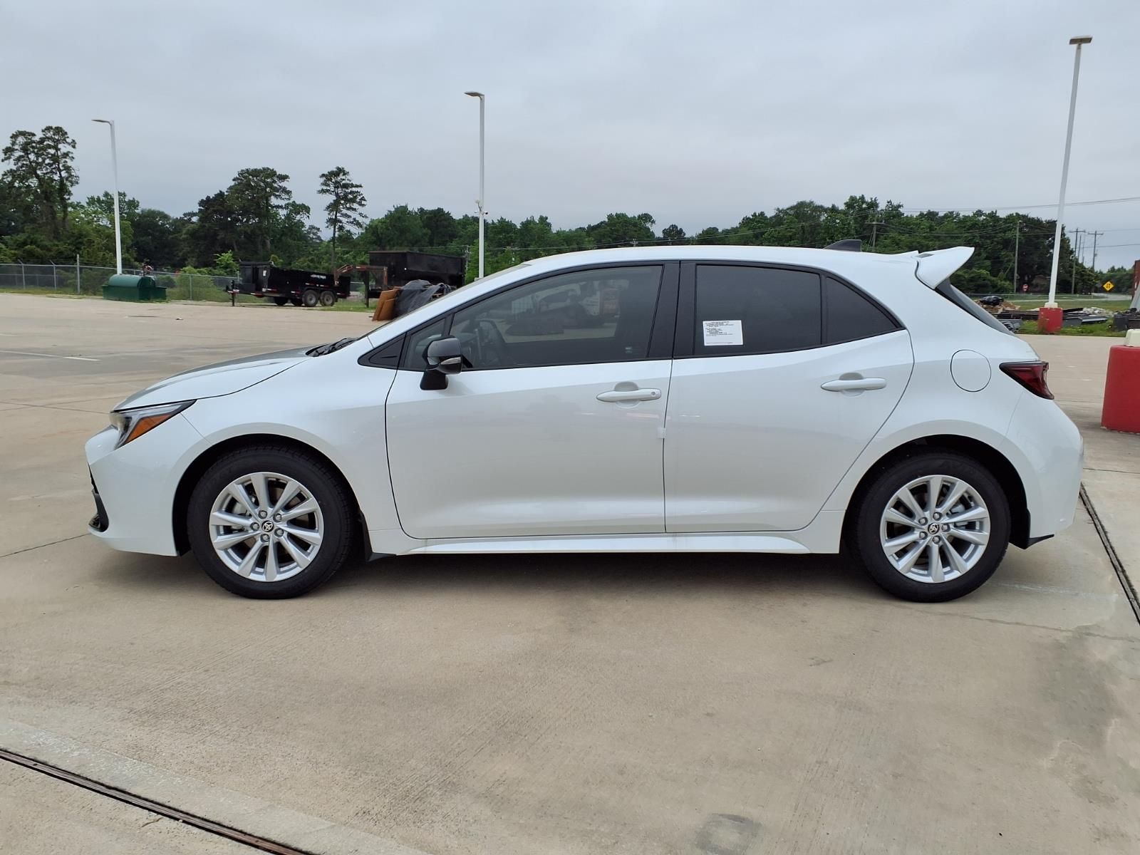 2026 Toyota Corolla Hatchback SE White/off-white at Community Toyota